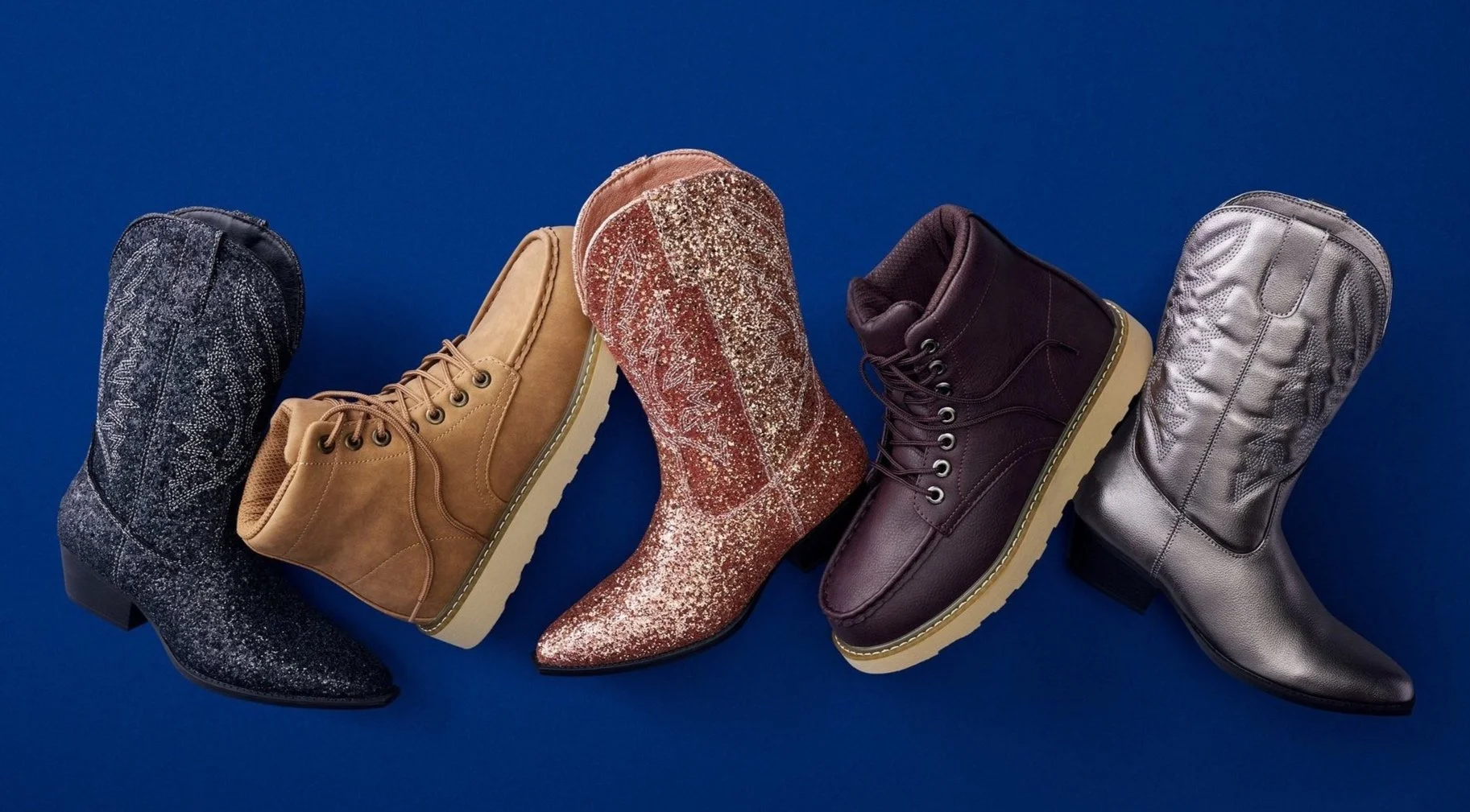 4905164-FY25-HOLIDAY-DEALS-AE2-W-M-Boots-50off-Apparel-LD-V1-0496-HERO_b_OZARK_sRGB150.jpg