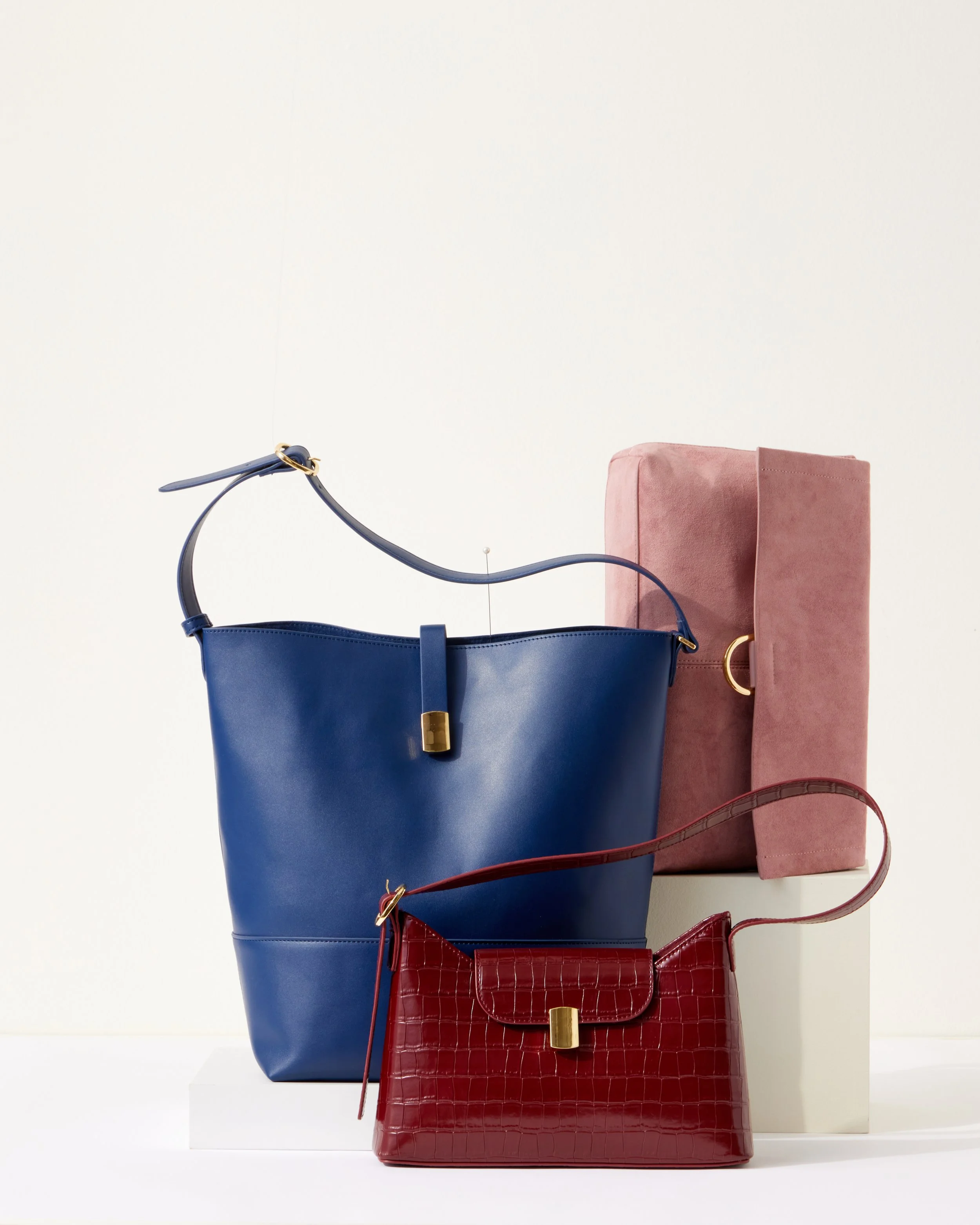 25FAL_M6408_S05828__TheBagShopPDP_W_01_LD_v005.jpg