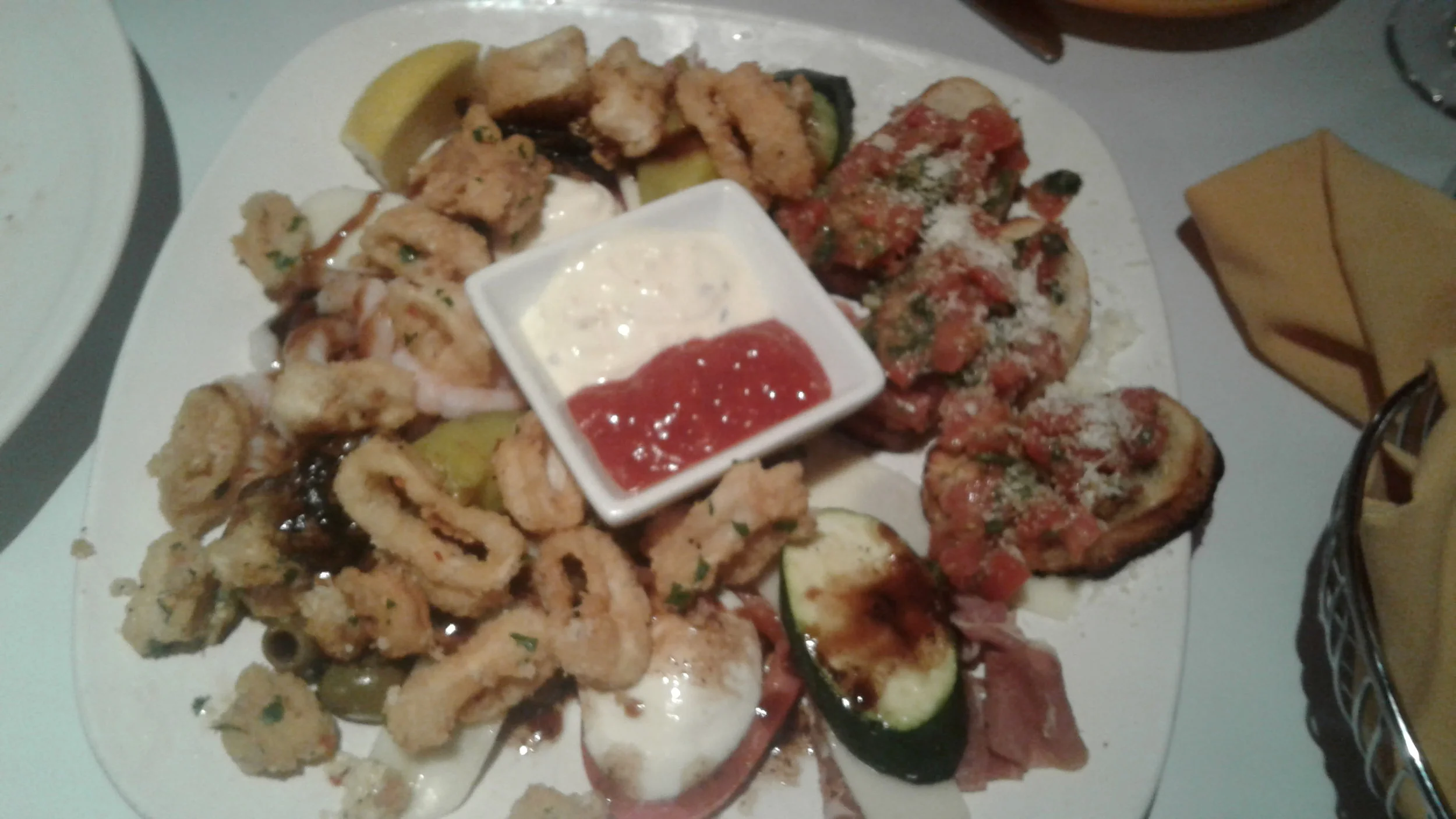 Cafe Figaro appetizer plate 1.jpg