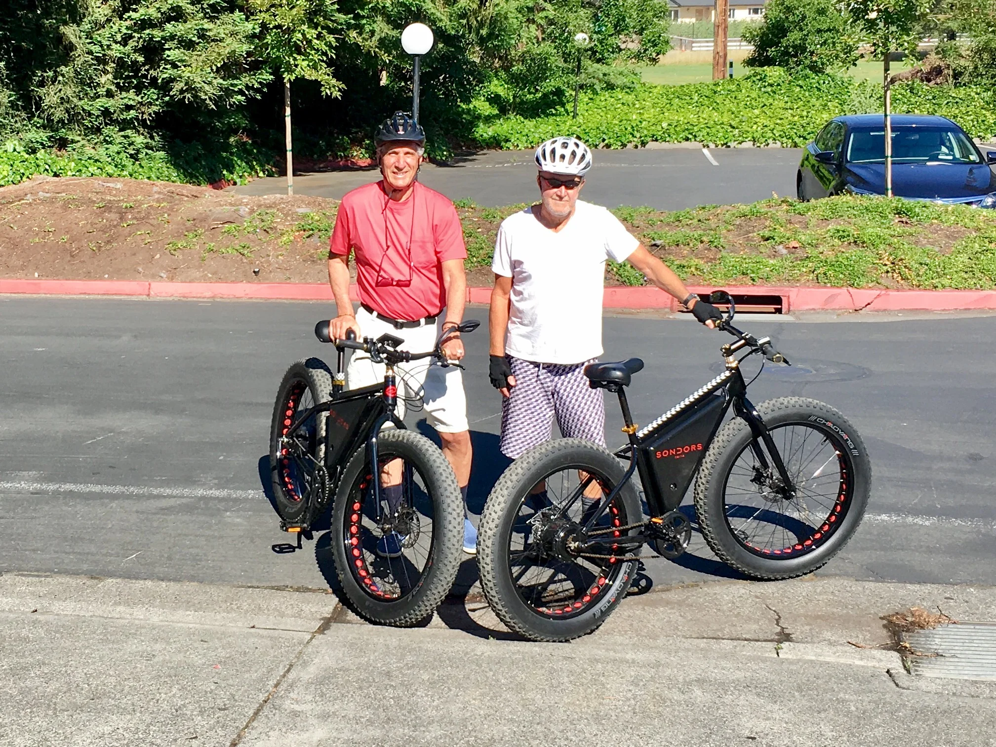 Photo (Jimi & Me on Electric BIkes Napa.JPG