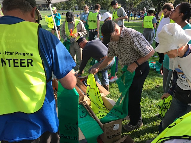 Volunteers at Base campIMG_0964.JPG