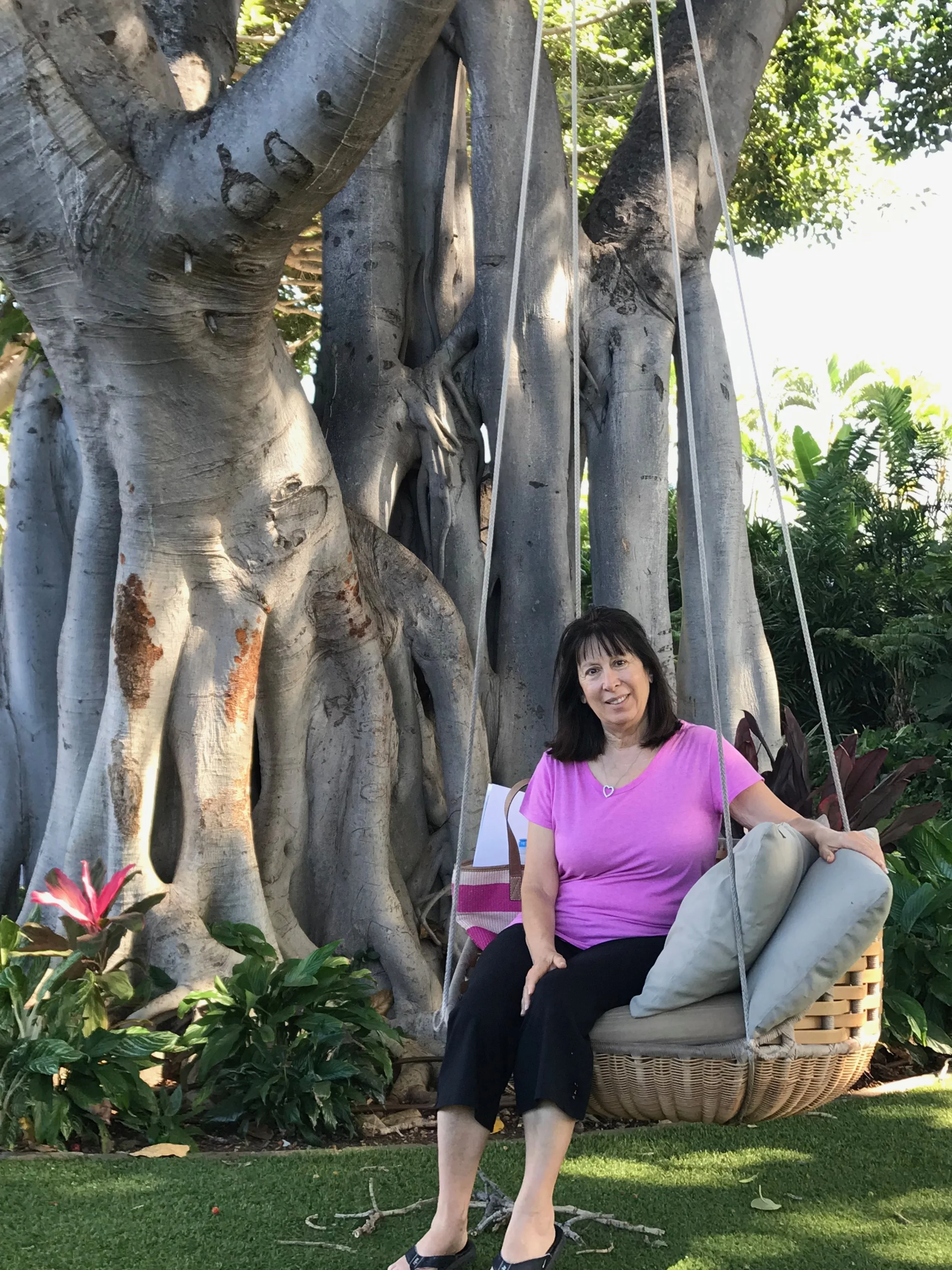 Cecile in Love seat with ropes Tree 1.jpg*.jpg