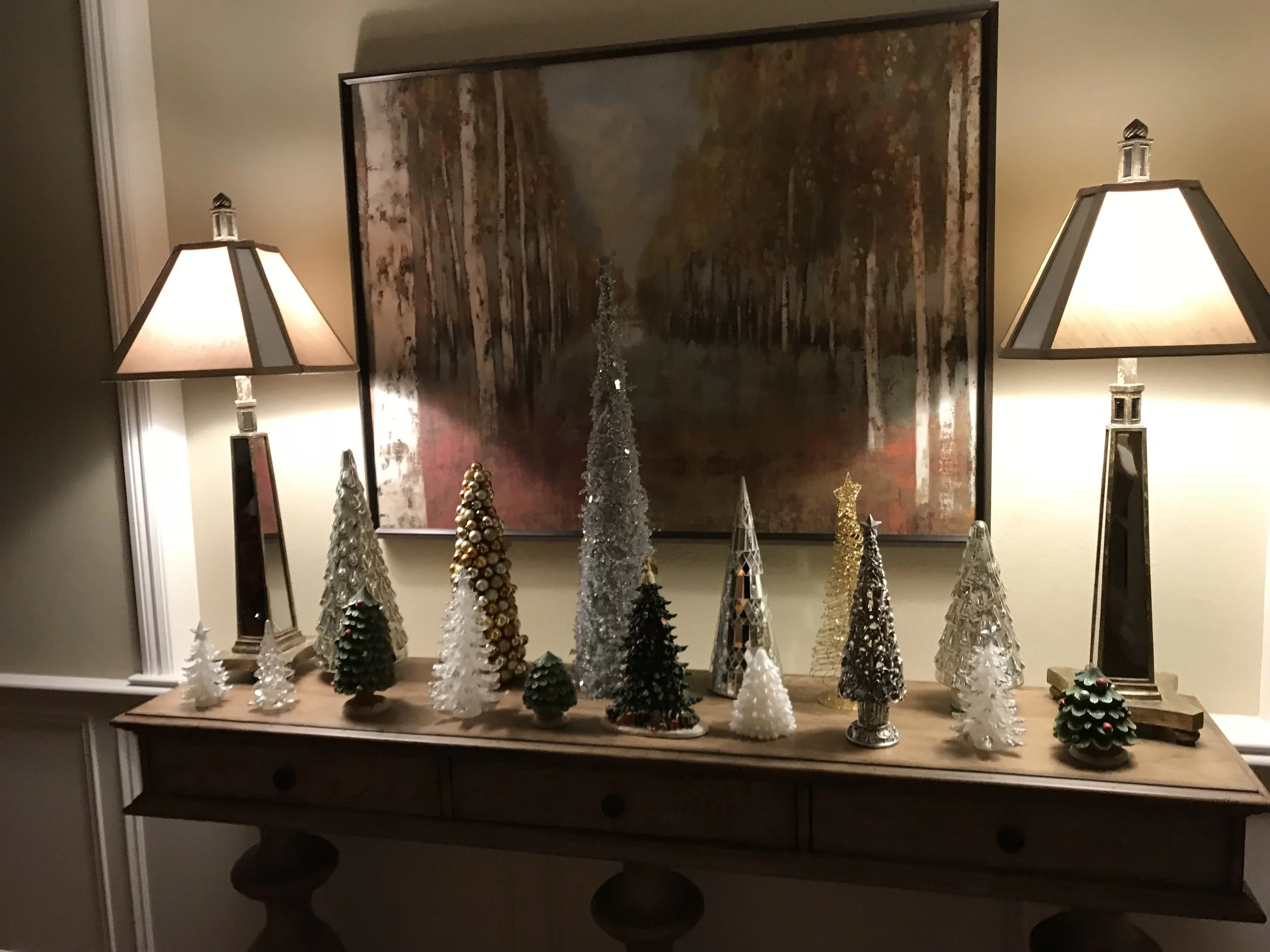XMAS Tree sculptures on High table.jpg 5.jpg
