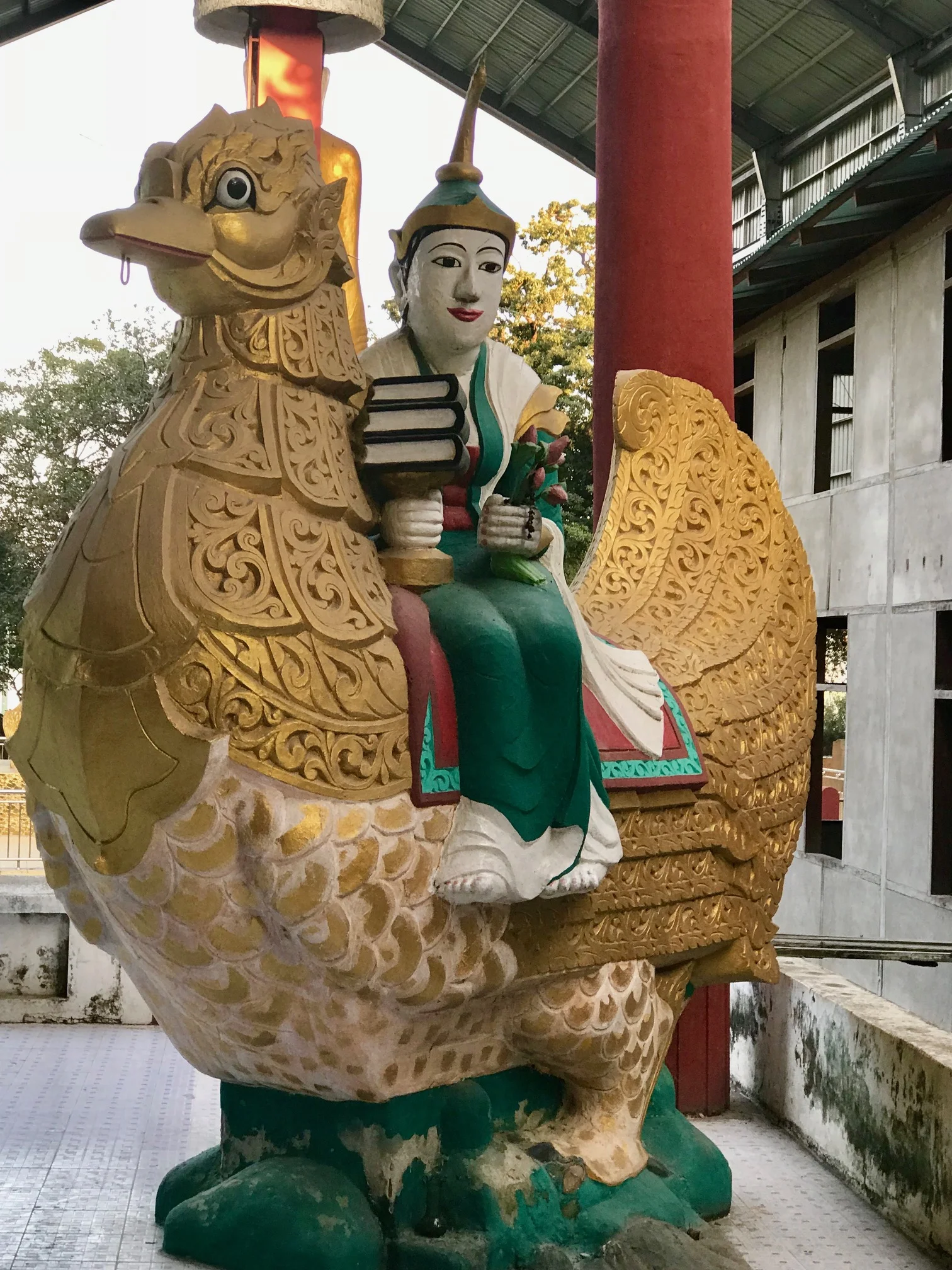 Buddha on garruda.jpg*.jpg