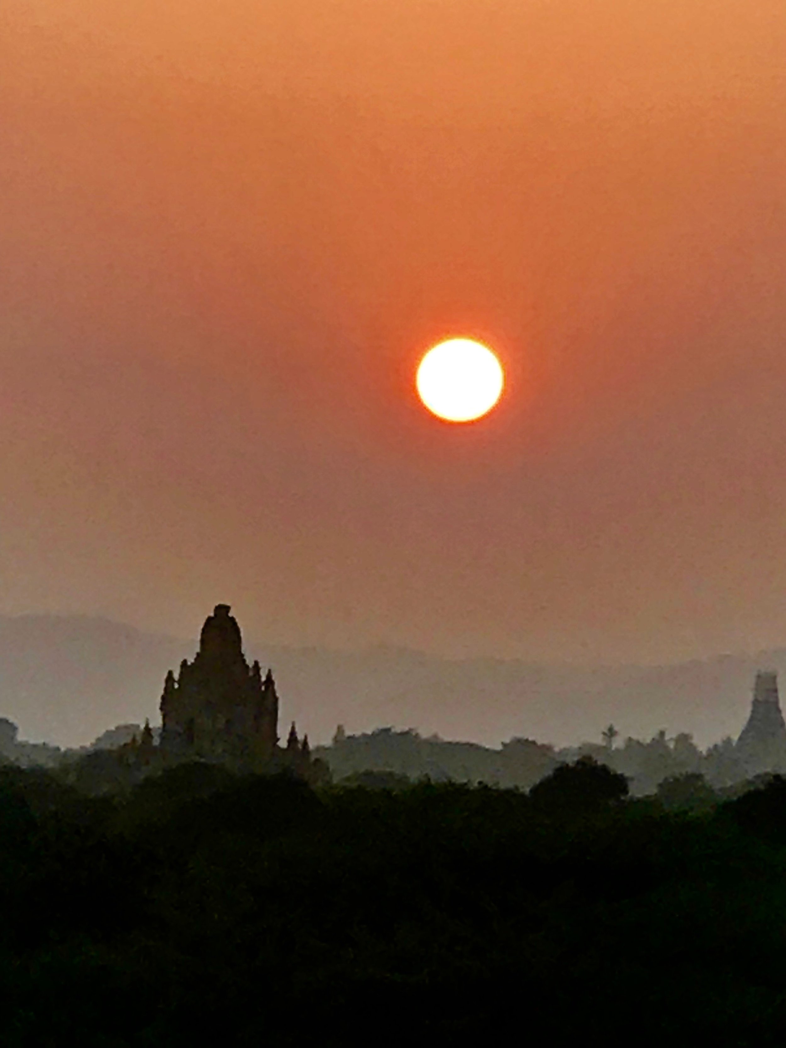 Sunset over Bagan.jpg*.jpg
