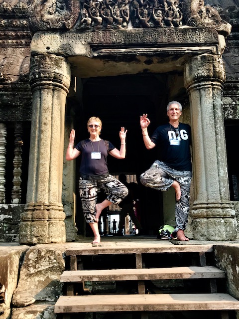 Debbie & Me in double Tree Pose AW arch way.jpg*.jpg