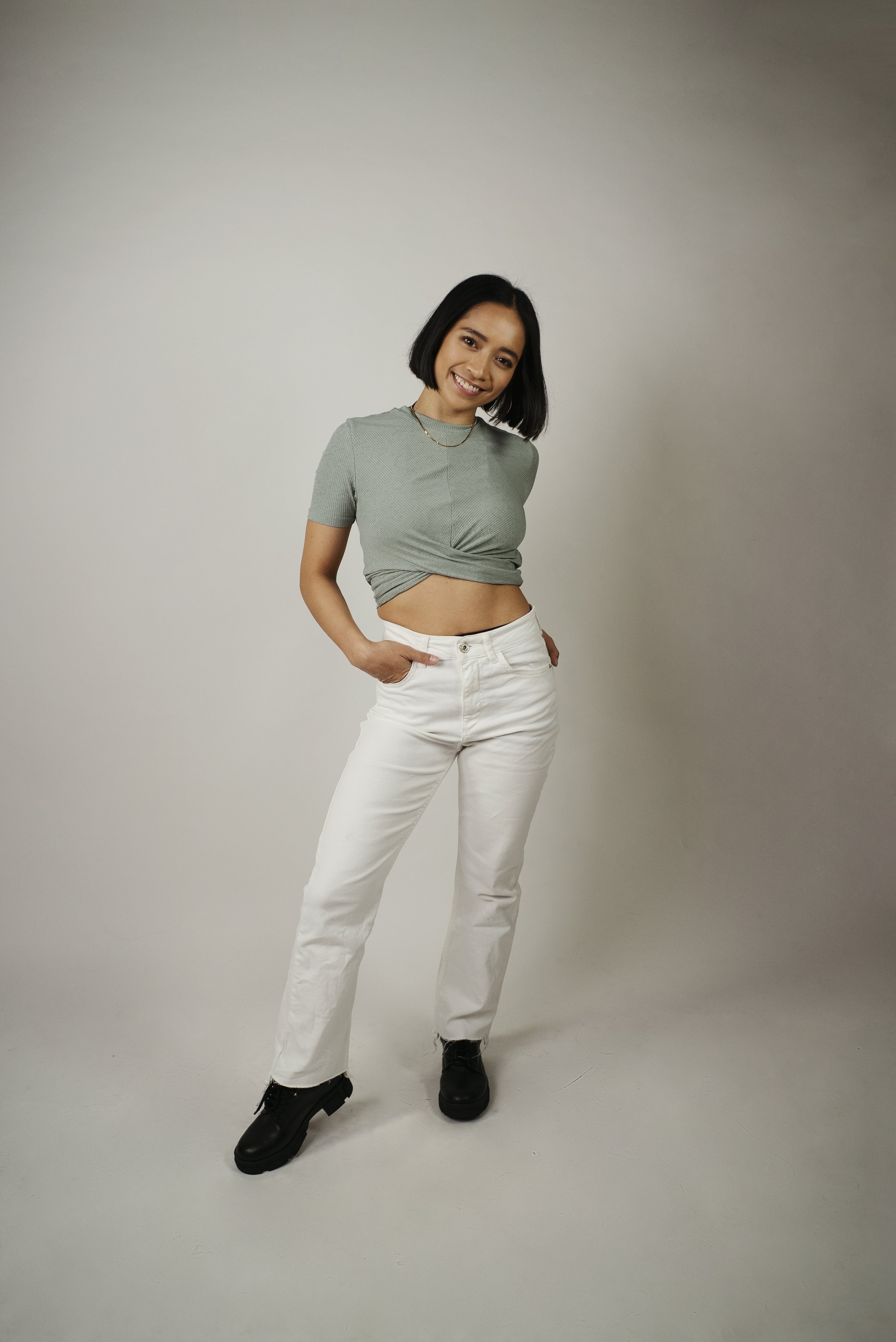 12_3WJ_Dancer_Celina _Torres_Full_body 7 (short hair)2022.jpeg