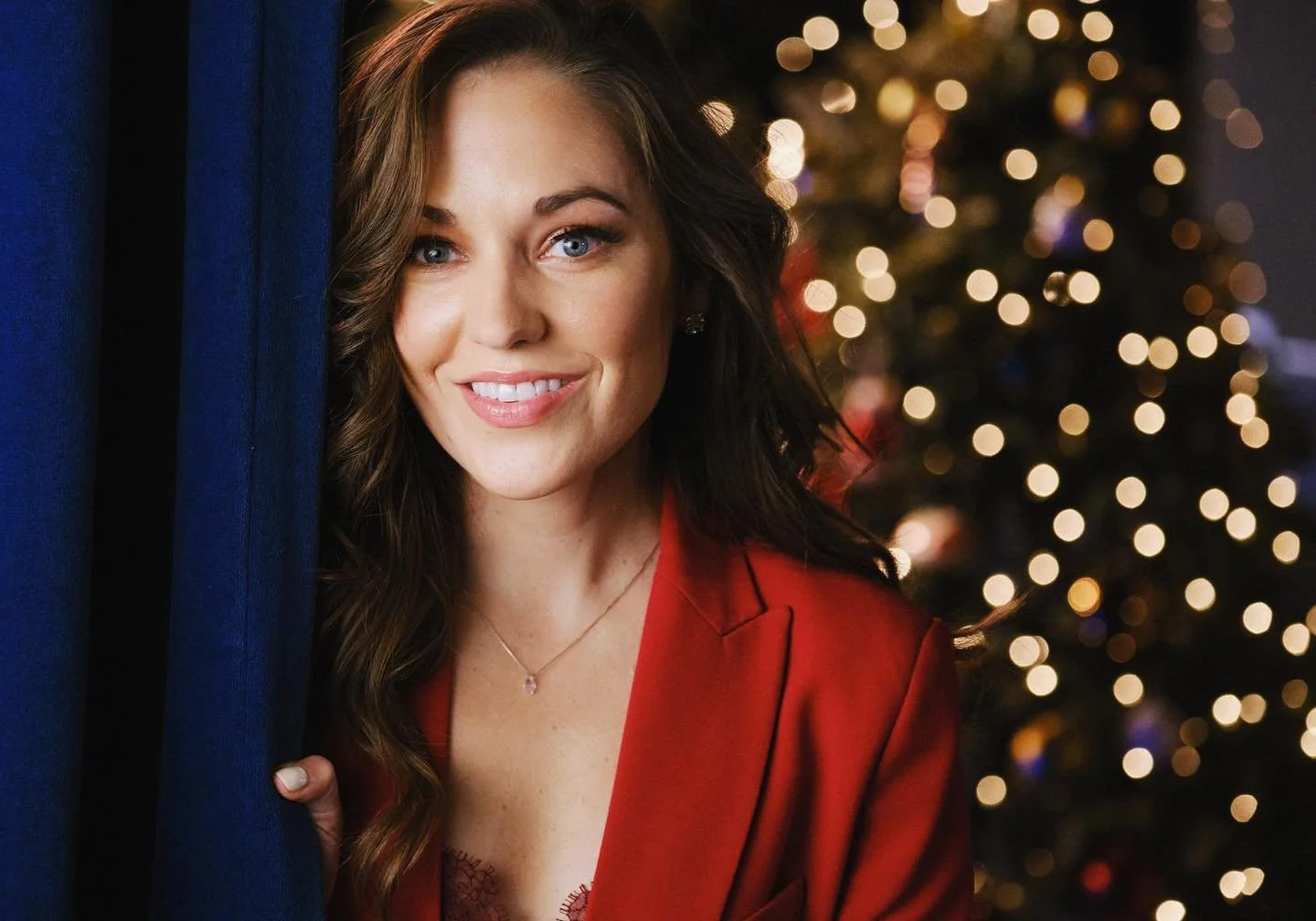 Laura Osnes Stars in Christmas in Tahoe, an original Hallmark Channel movie