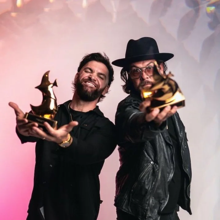 2-TIME GRAMMY® AWARD-WINNER JASON CRABB WINS 23rd DOVE AWARD ALONGSIDE MULTI-PLATINUM COUNTRY STAR DYLAN SCOTT WITH “GOOD MORNING MERCY"