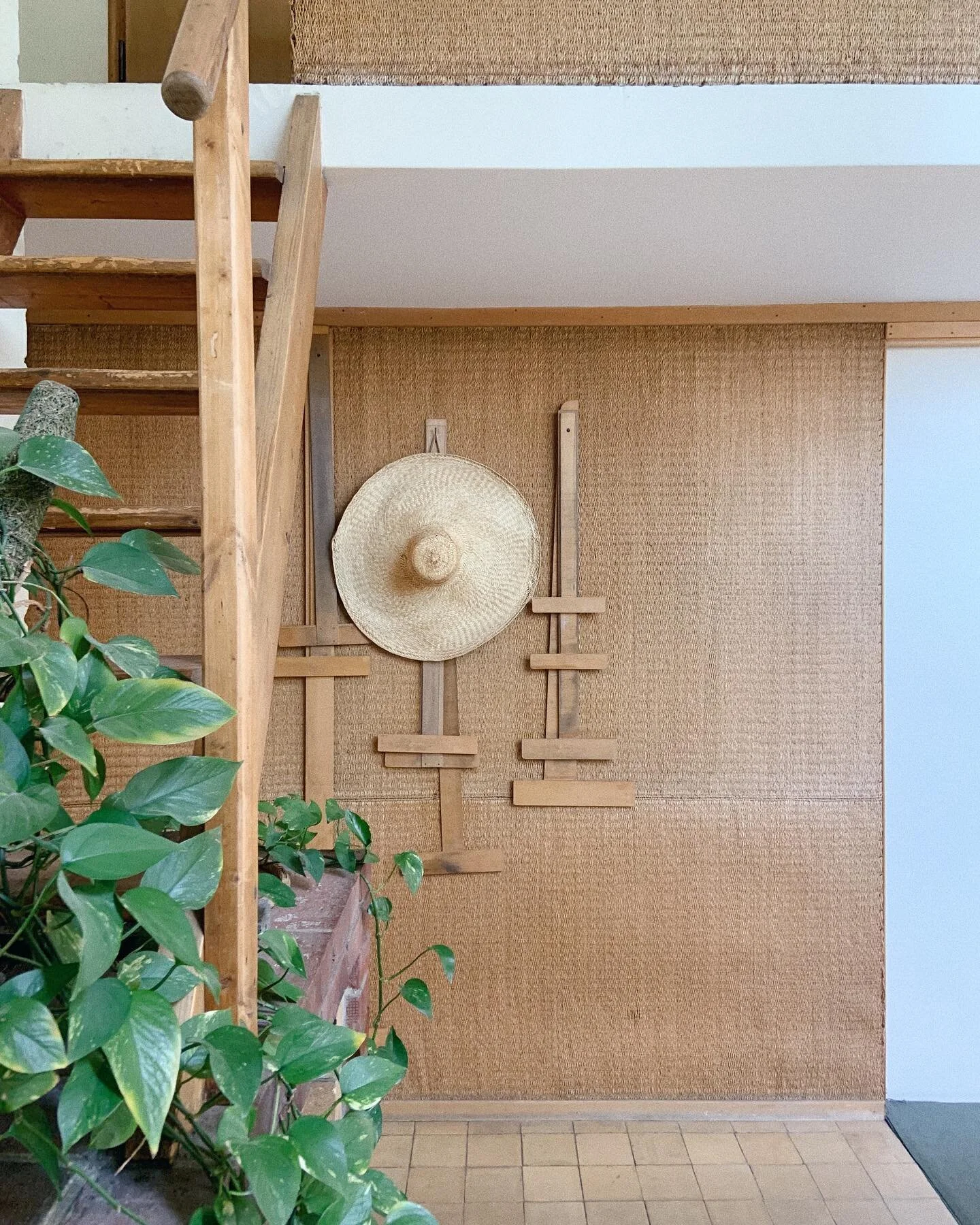 Alvar Aalto home inspiration🌿 His rulers hanging on the studio wall