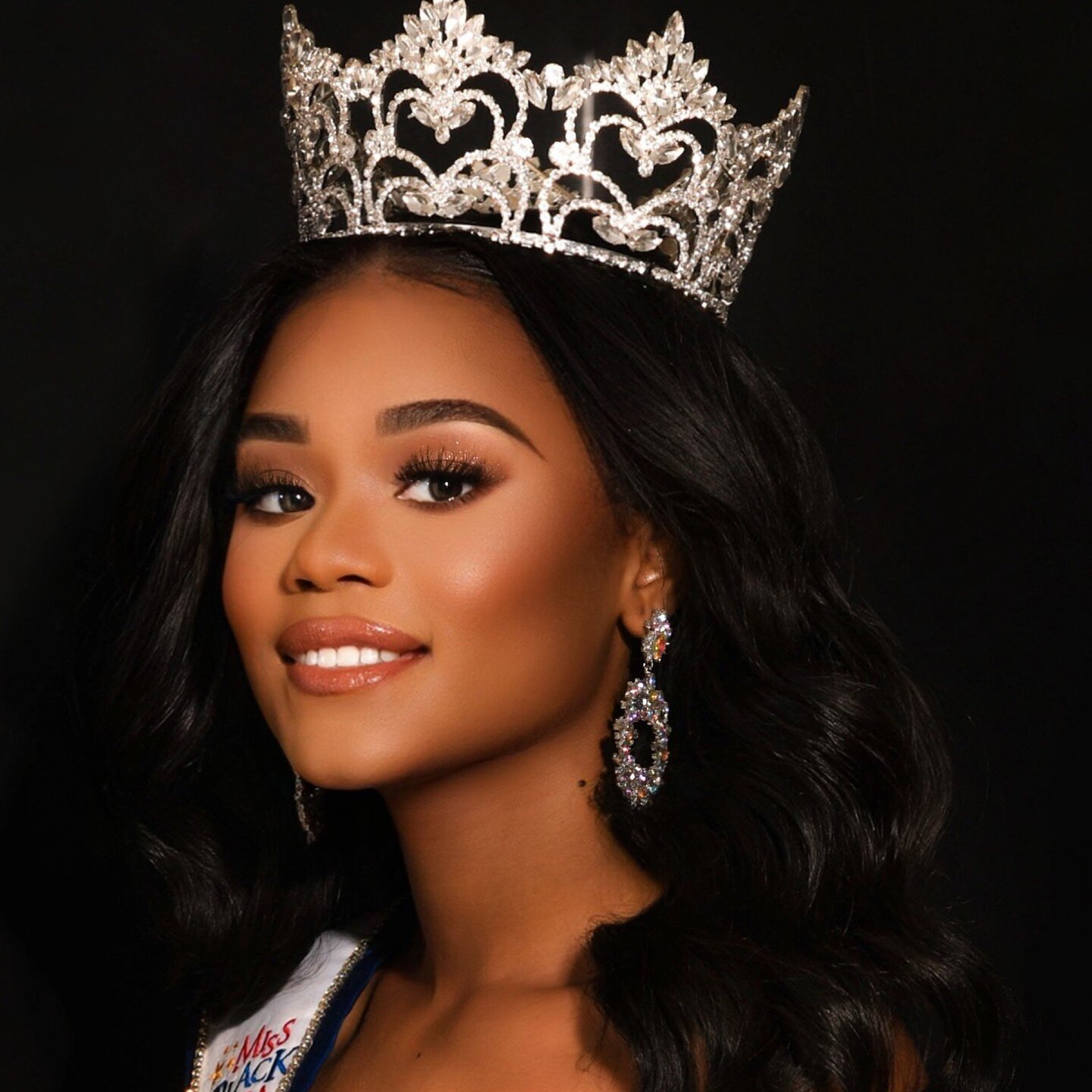 Congrats to all the seniors announcing their college decisions.⁠
⁠
One thing I know is that choosing a college is an important decision.  It shouldn't be based on whether or not you can afford it.⁠
⁠
That's why when the Miss Black USA Organization cr