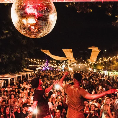 thumb_081917_MATTE_SUMMERLOVE2017_LUISRUIZ_257 (1).jpg