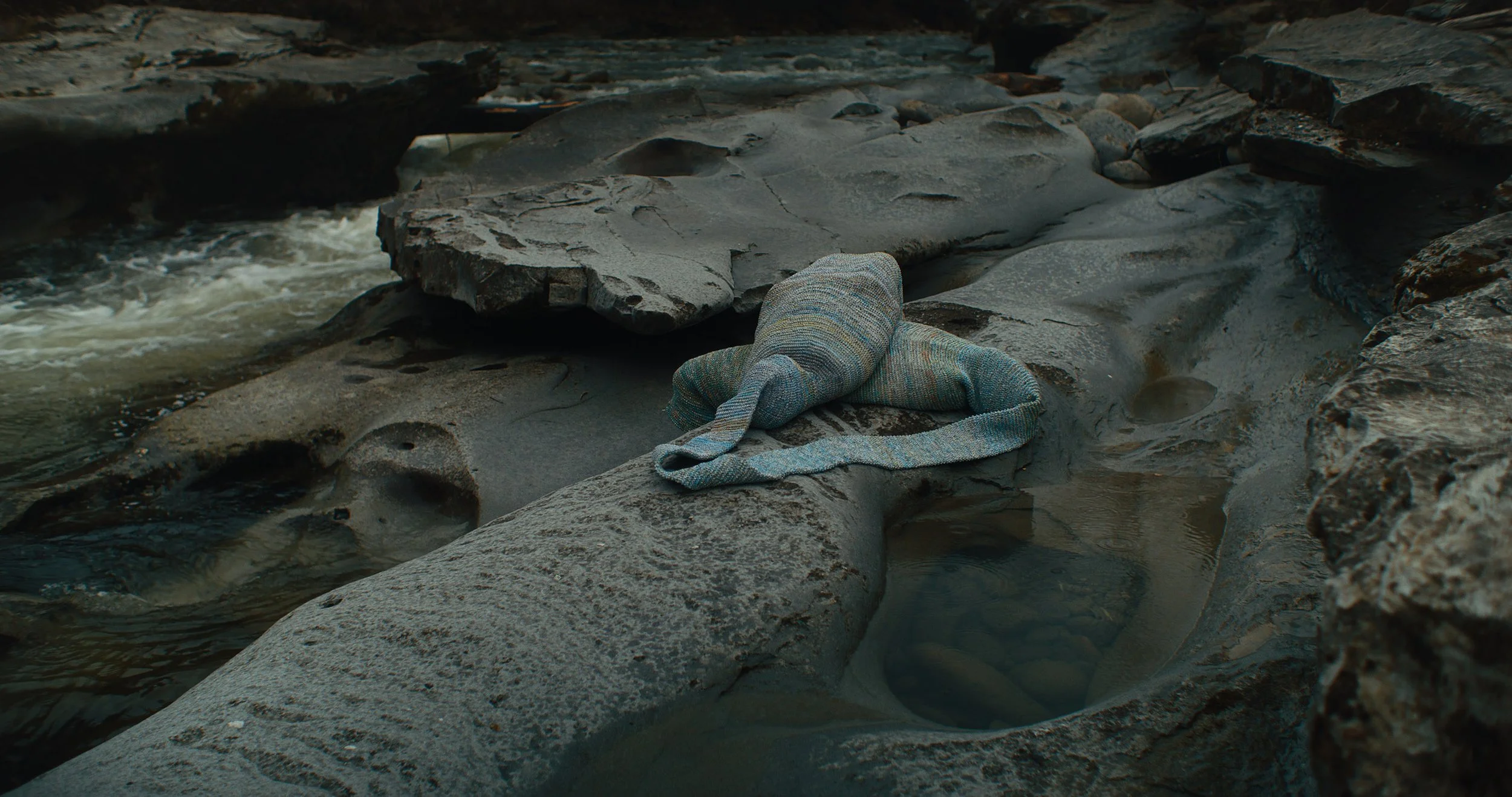 still image from video - #13_s.jpg