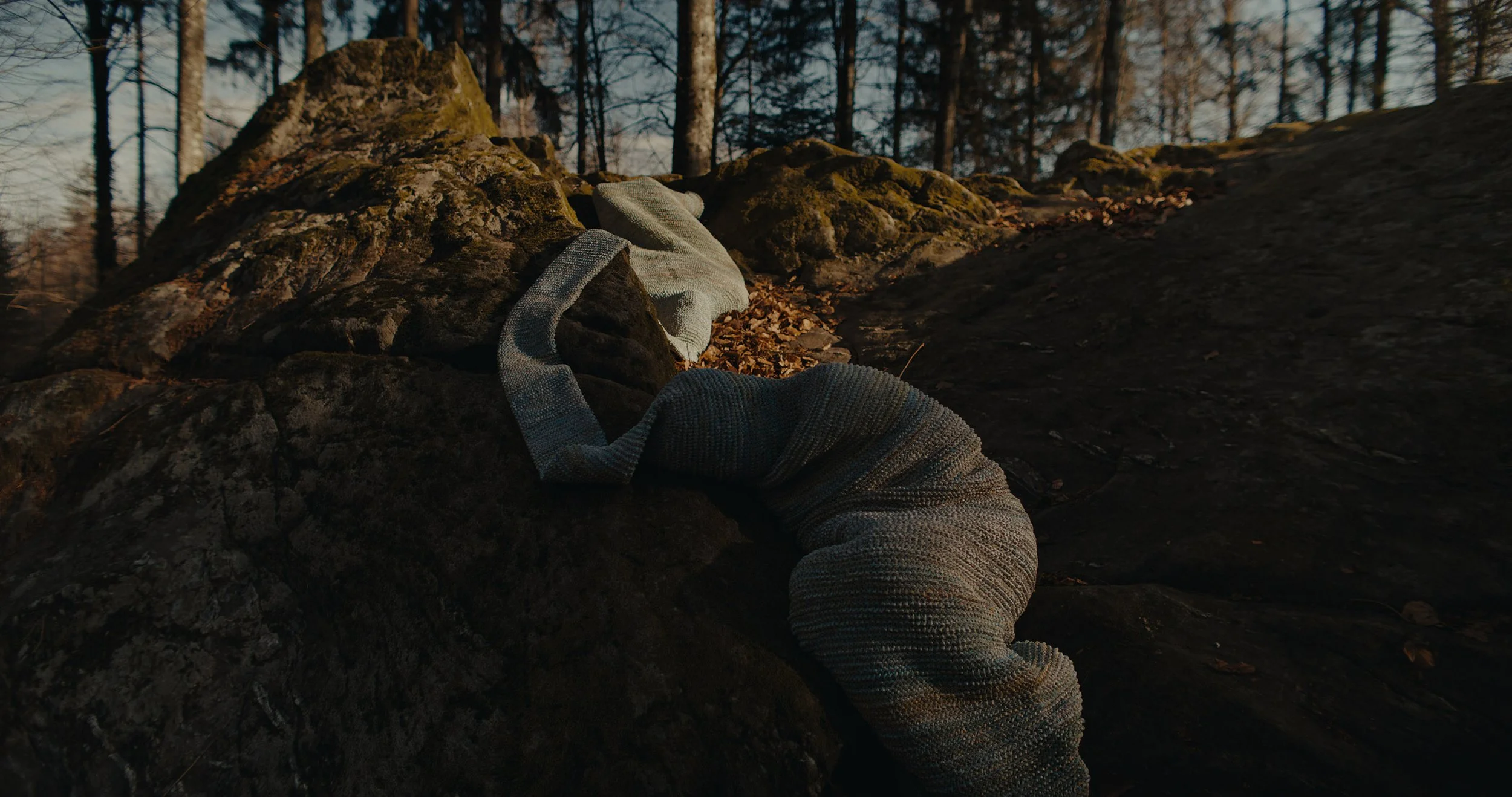 still image from video - #11_s.jpg