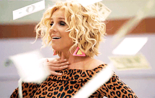 giphy (2).gif