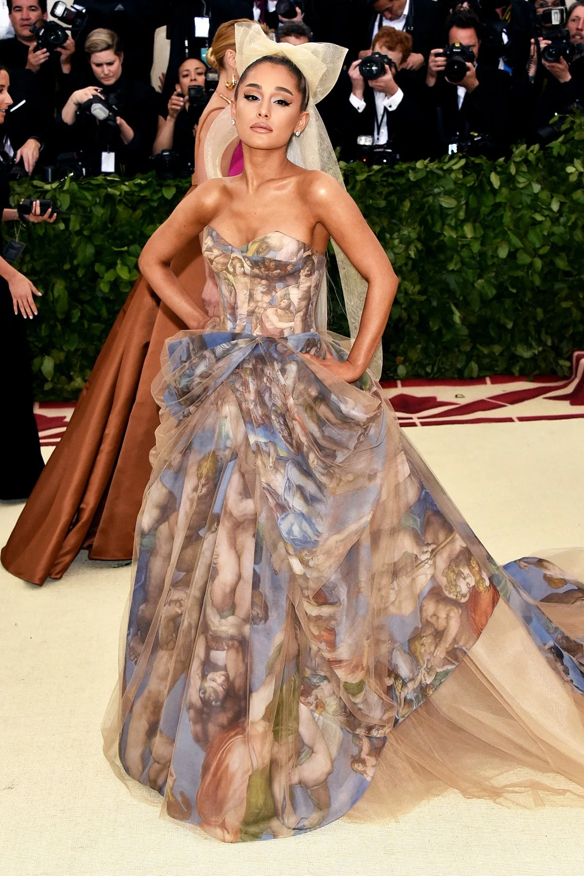 Ariana Grande in Vera Wang