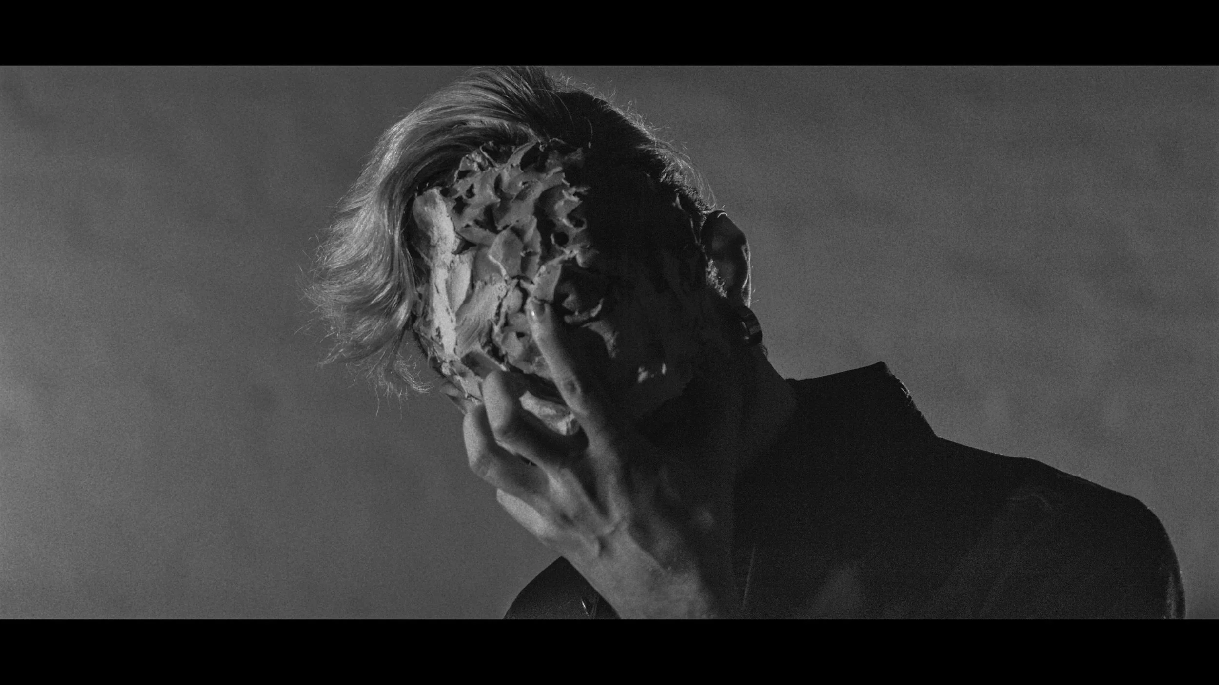 FINAL CUT .00_02_40_04.Still274.jpg
