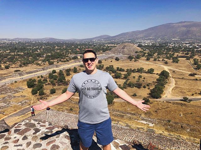 Easy Go Traveler Ben made his second visit to the pyramids at Teotihuacán, and his second trip to Mexico City thanks to Alaska Airlines Mileage Plan’s generous stopover rules. We make sure our members always maximize the value of their points!👍🏼
.
.
.
#EasyGoTraveler #LearnToWander #wanderlust #mexico #mexicocity #travel #travelling #instatravel #wander #vacation #pointsandmiles #pyramids #trip #flight #airplane #plane #views #landscape #travelaroundtheworld #wandertheworld #instatravelgram #instatravelling #intstatravel #travelmexico #travelphotography #explore #teotihuacanpyramids #teotihuacan