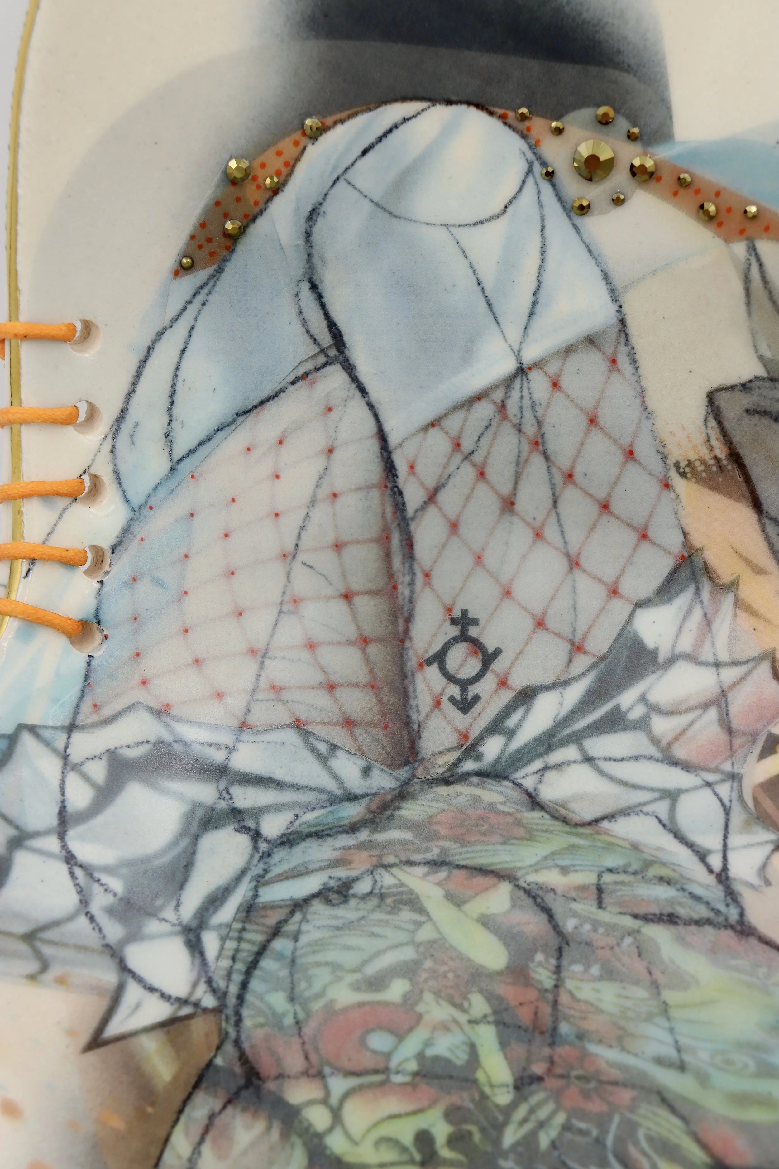 Falling into you!_detail 3.jpeg