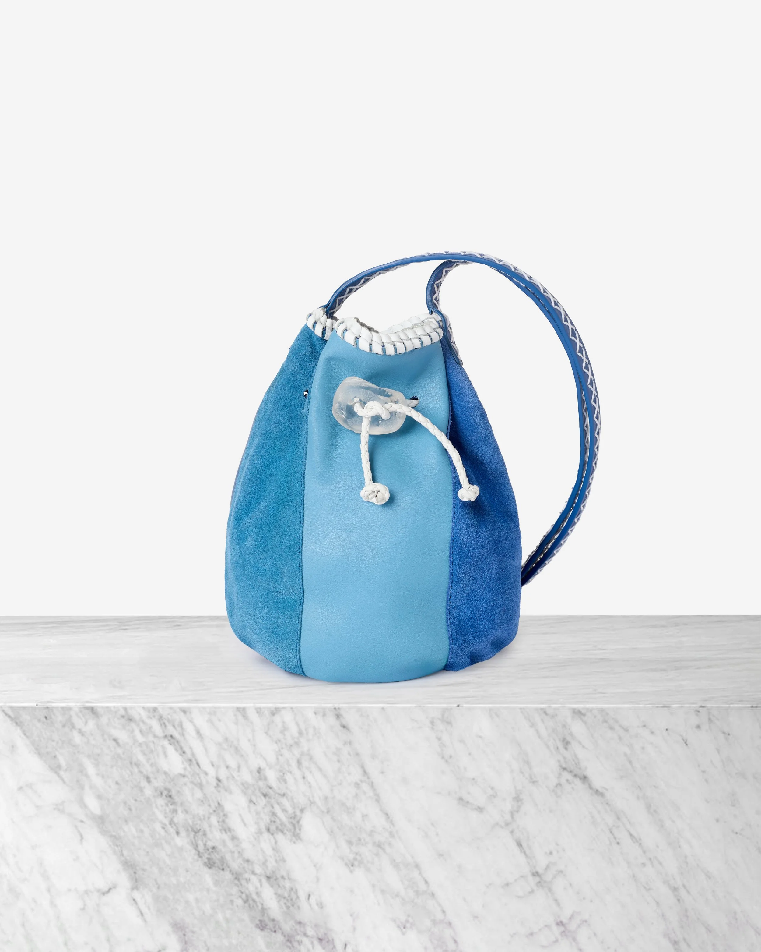 Reversible Nirmala Bucket | Blue with white