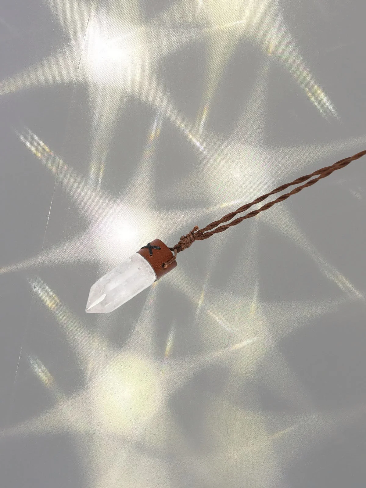 ONDA | Crystal pendant