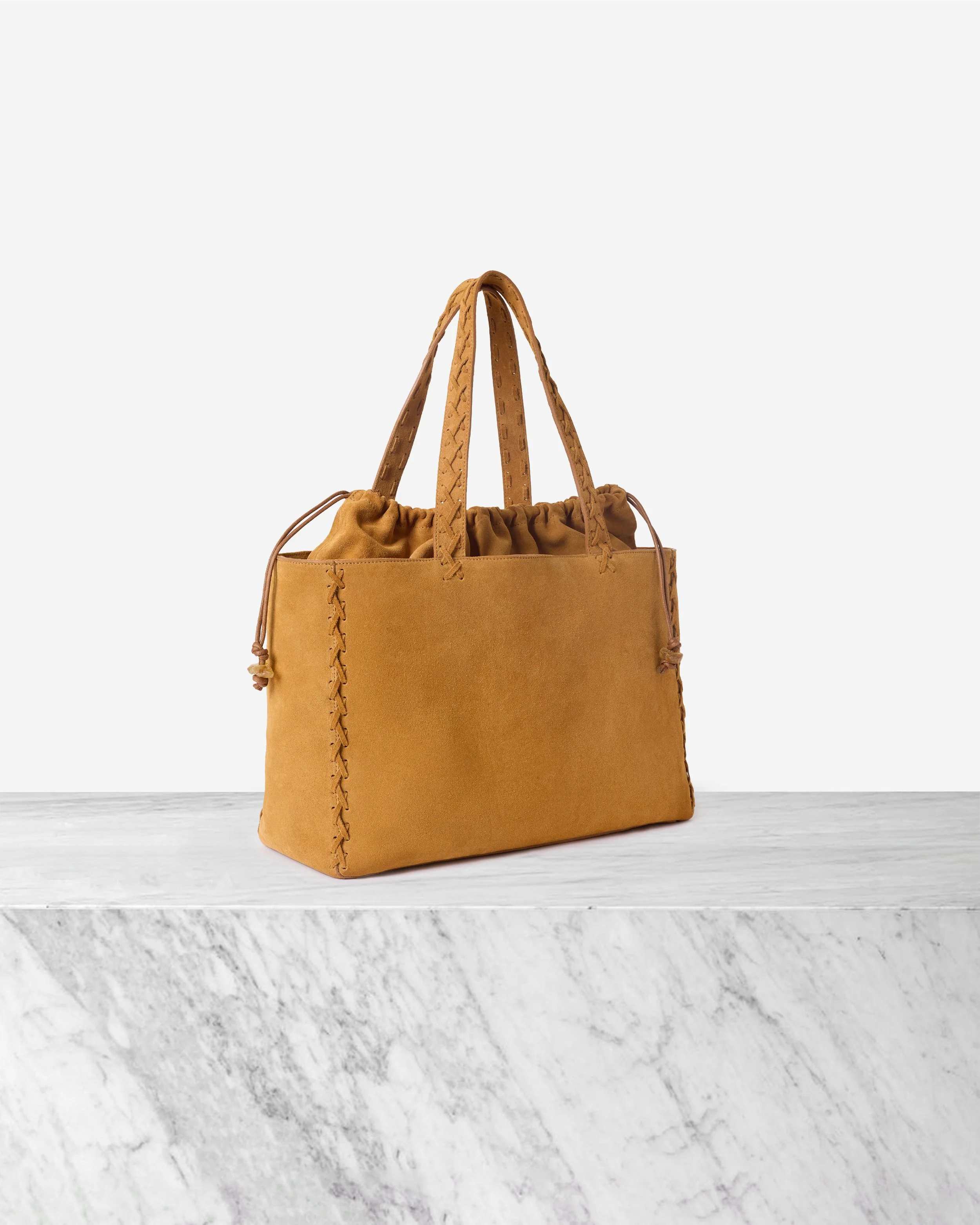 IACOBELLA_SS261076.jpg