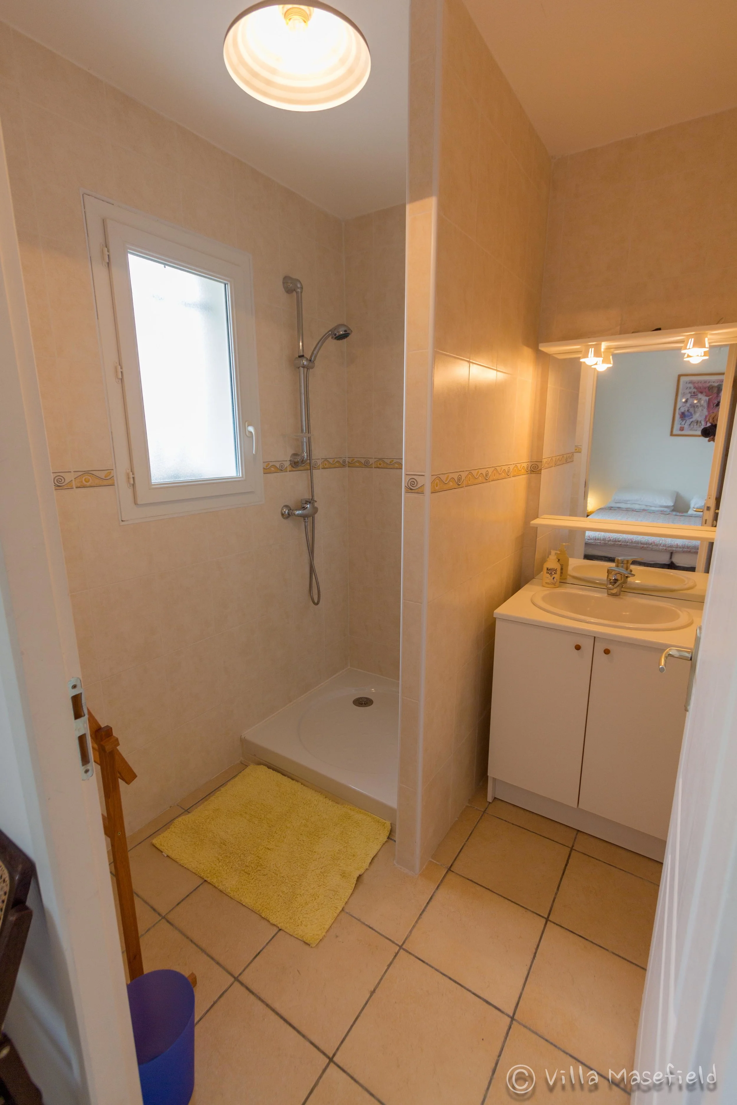 Villa Masefield Inside-8.jpg