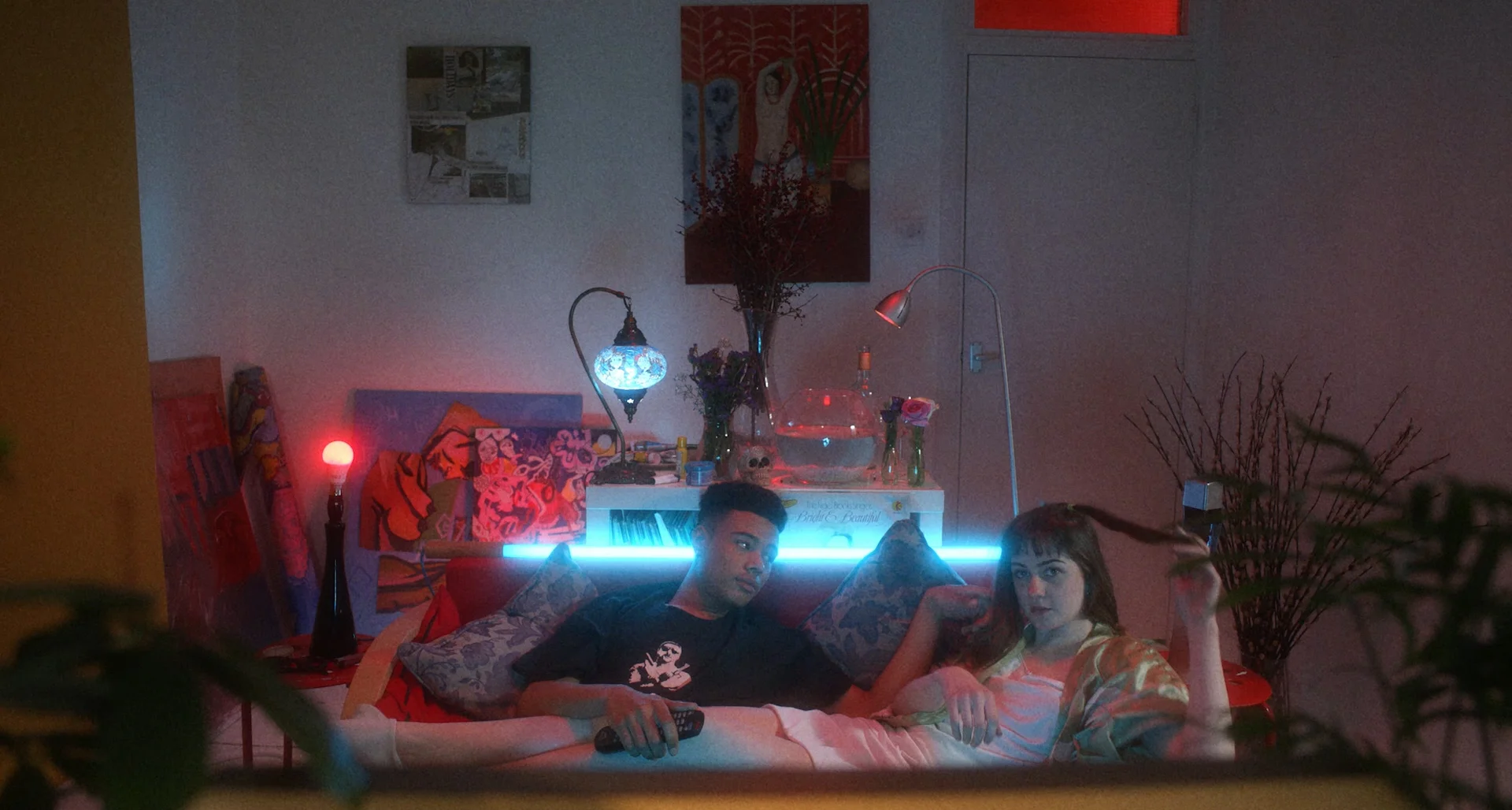 Biig Piig 24K - Explicit.mp4.00_01_29_16.Still016.jpg