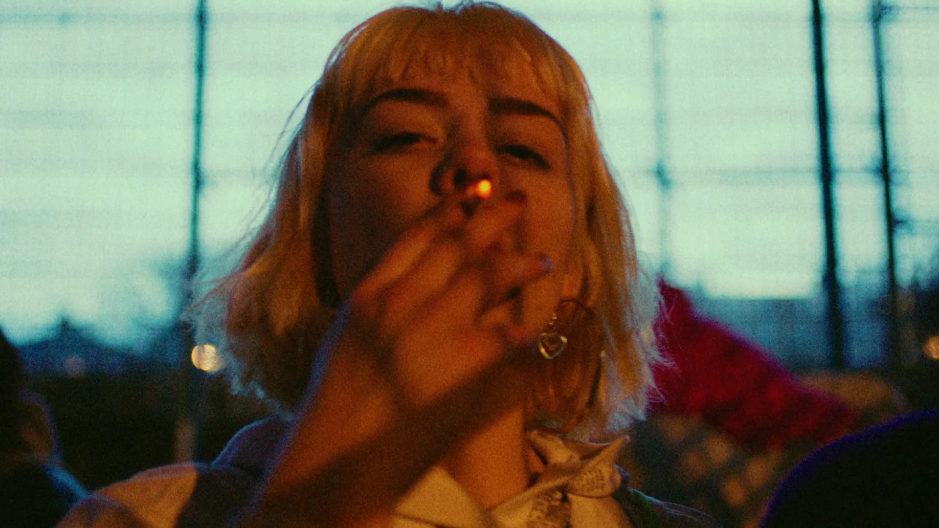 Lava La Rue - Letra WEB.mp4.00_01_17_00.Still013.jpg