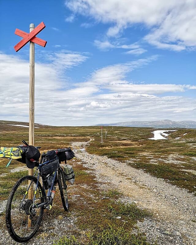 #bikeadventure Day 1.
Klocka - Gal&aring;bodarna, 160km.
.
This is definitely not a mountainbike but he made it over the pass in one piece, it actually went better than I thought so I covered more milage than planned today.
A great start and this was