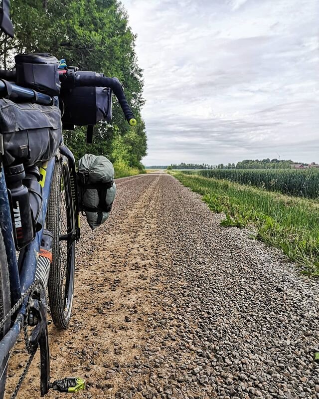 #bikeadventure Day 6.
Vita Sandars - G&ouml;teborg, 195km.
.
Another day with a lot of detours, didn't care so much about the navigation and just enjoyed the gravel sections which eventually took me completely out of direction. But after a while I re