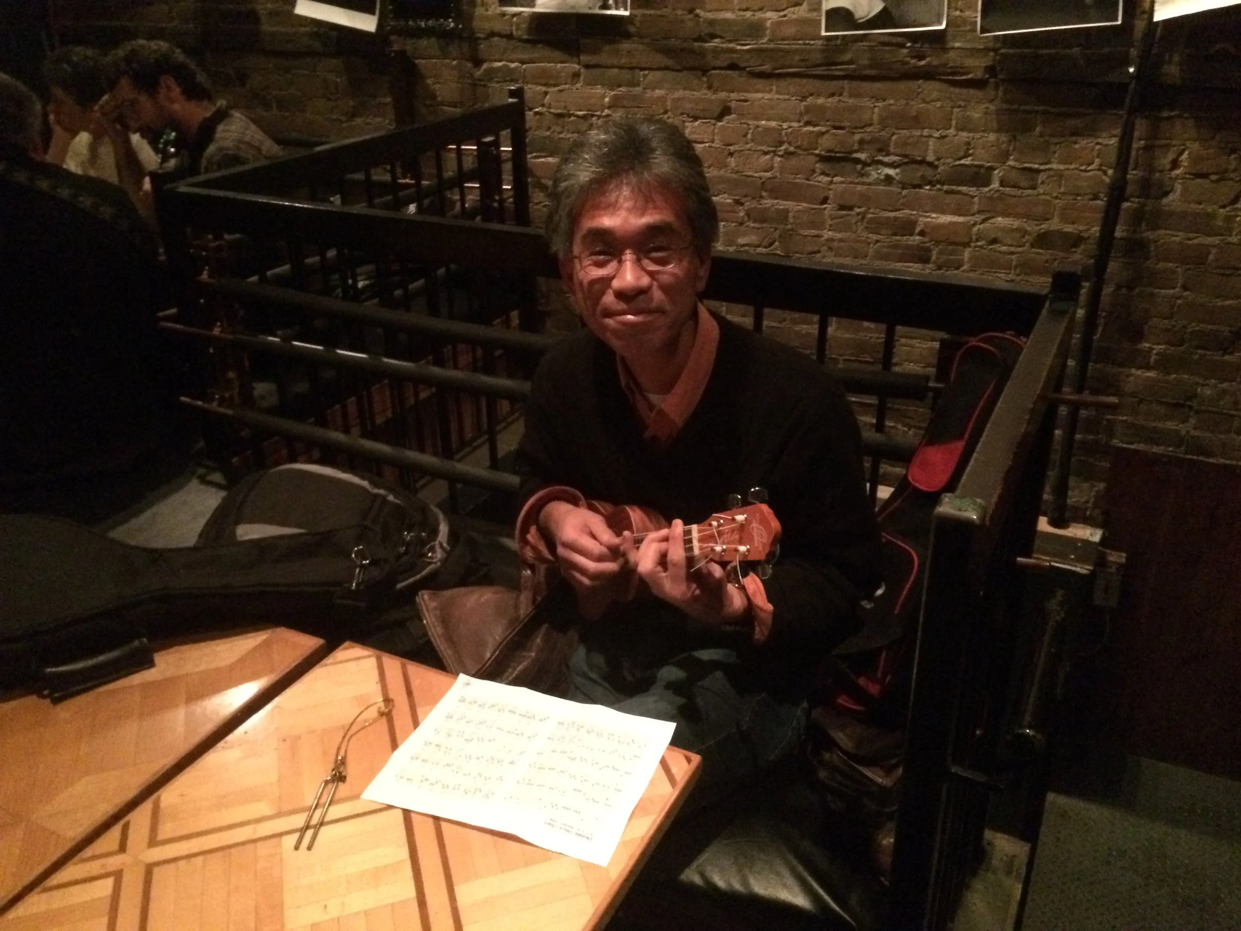 Chris was a speaker at the 2015 Reseau Quebecois en Reproduction (RQR) Symposium in Montreal, Quebec. Shown is Makoto Nagano (McGill University) playing a very small guitar (also called a ukulele). Not shown is Bruce Murphy (University of Montreal), who evidently didn't want to be seen playing a ukulele!? A wonderful trip with a fantastic host (thanks Bruce!).