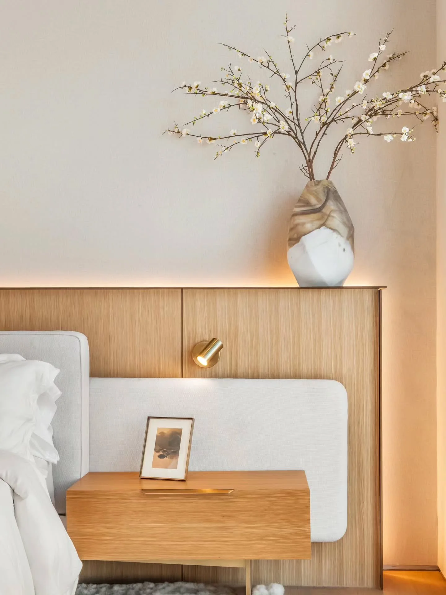 Small in scale, but never small in impact.

A nightstand is more than a place to set your phone&mdash;it&rsquo;s an opportunity to add another layer to the design.

#InteriorDesign #NightstandDesign #BedroomDesign #LuxuryInteriors #ZZDesignInteriors