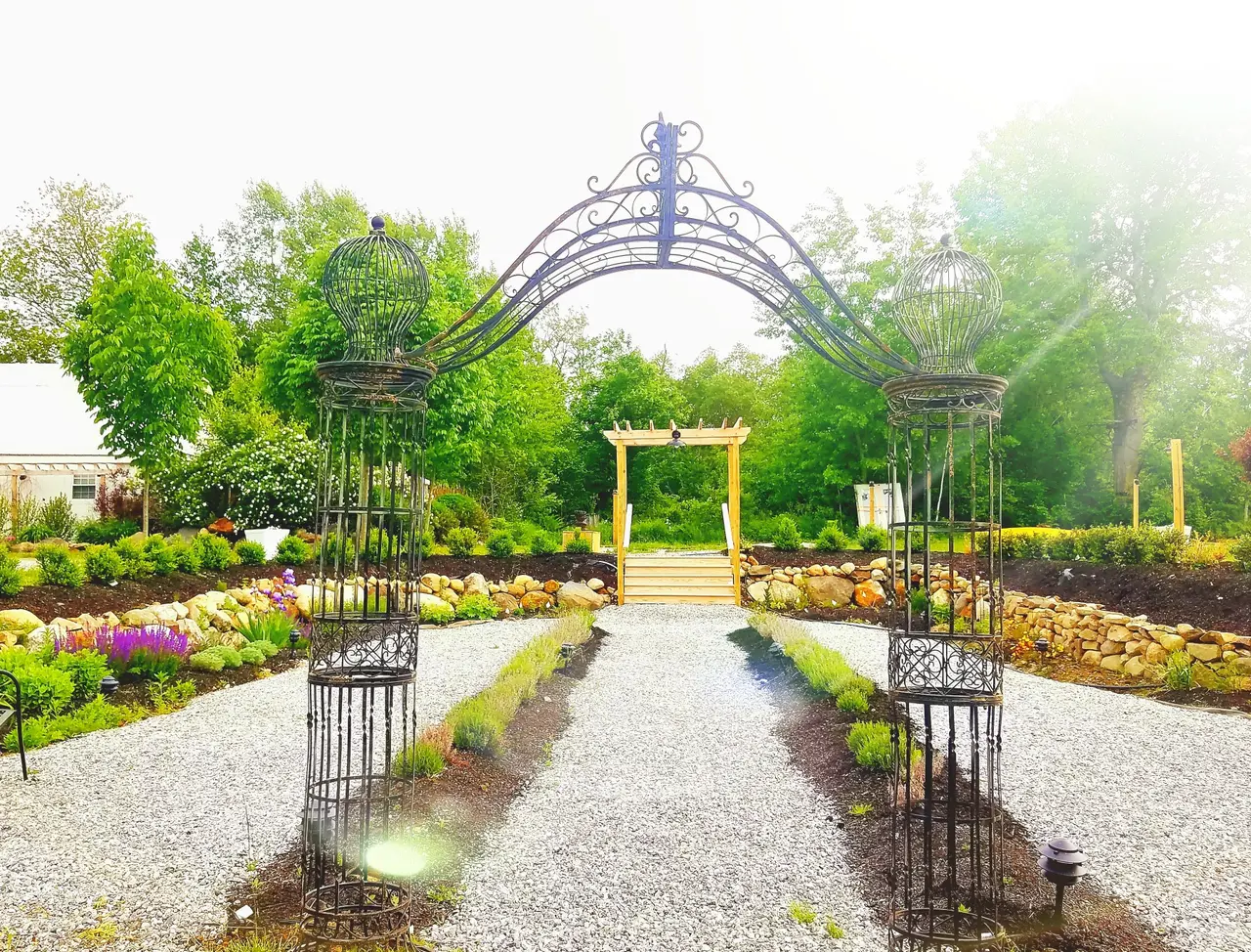 Why a Garden Wedding is the Ideal Choice for Intimate Ceremonies