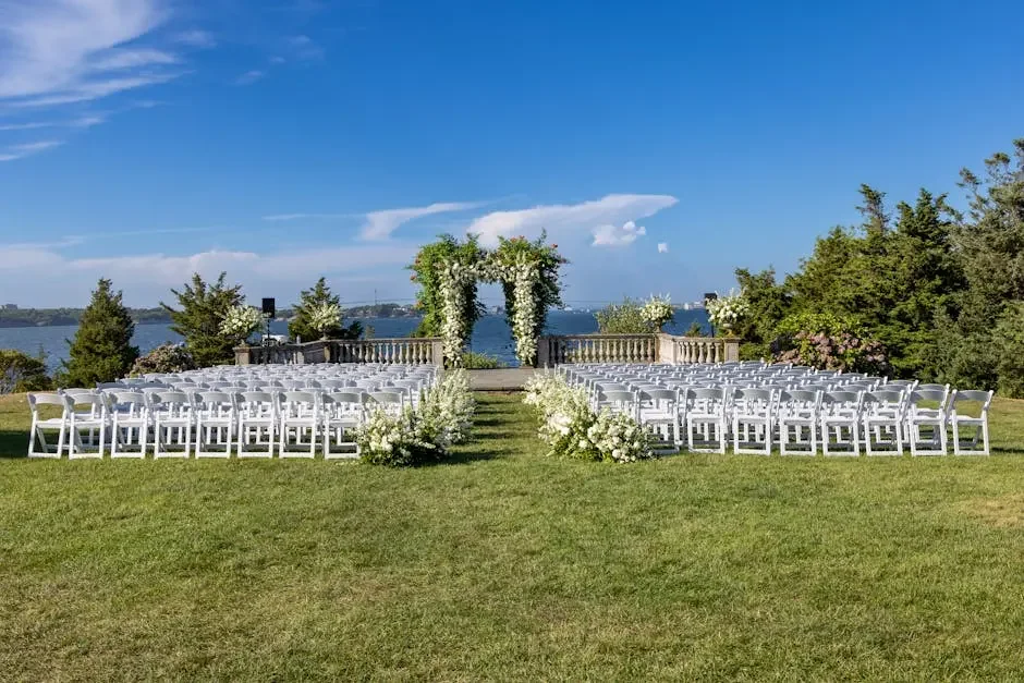 What Makes a Waterfront Wedding Venue Perfect for Your Big Day in Mid Coast Maine?