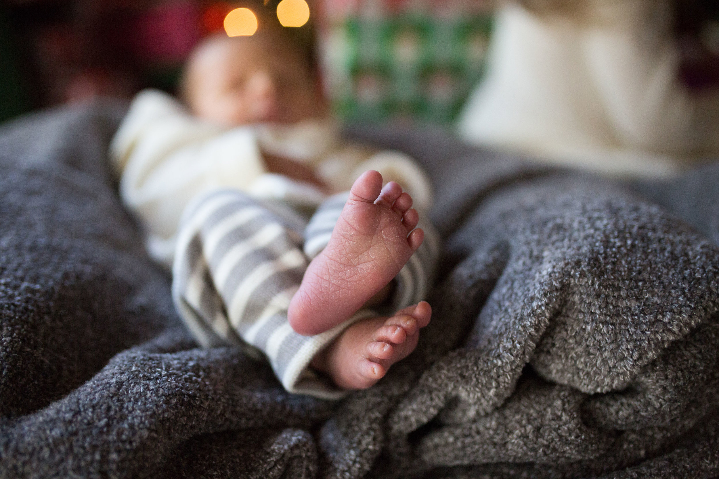 newborn feet in home session
