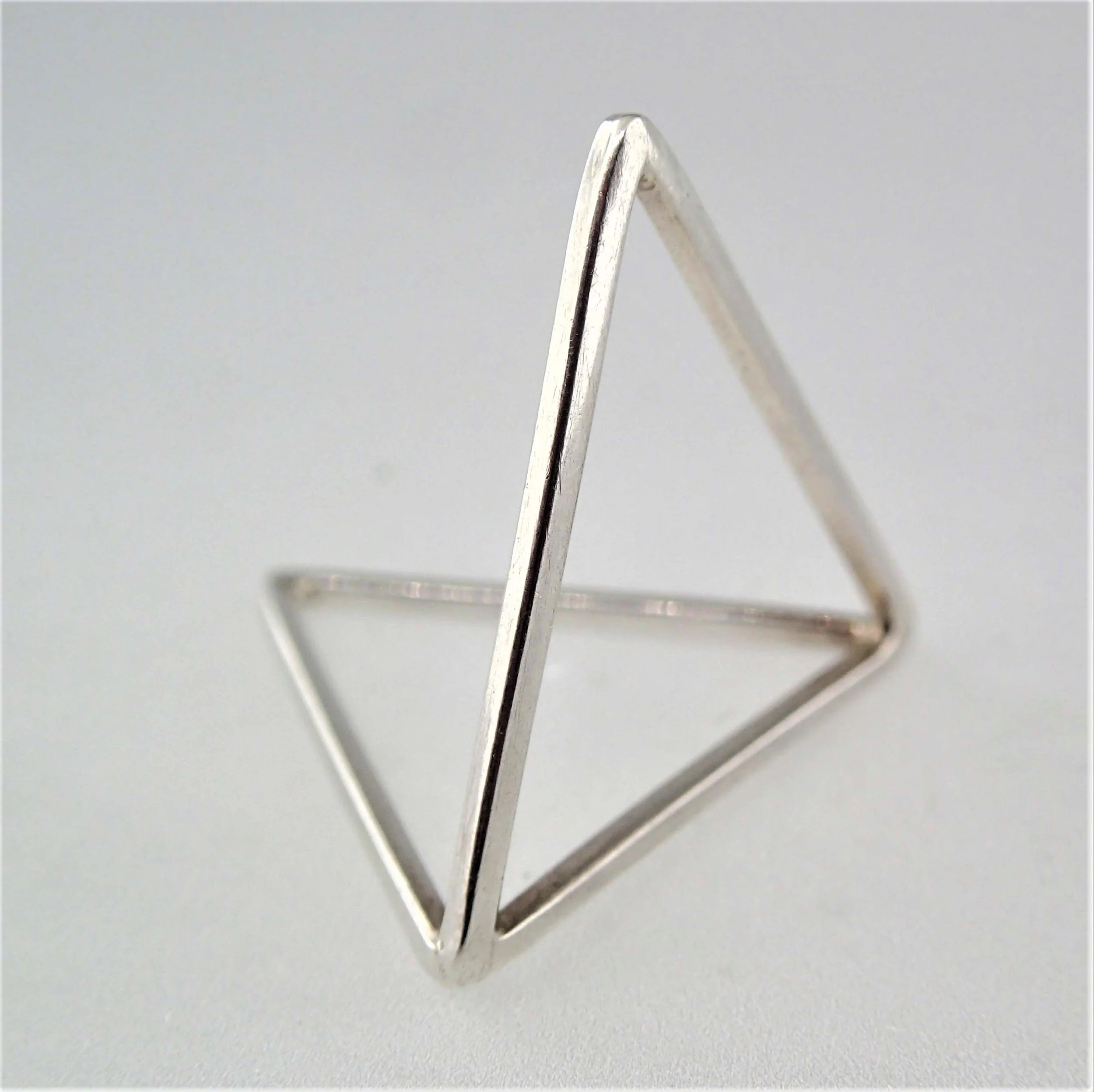 Double Triangle Ring