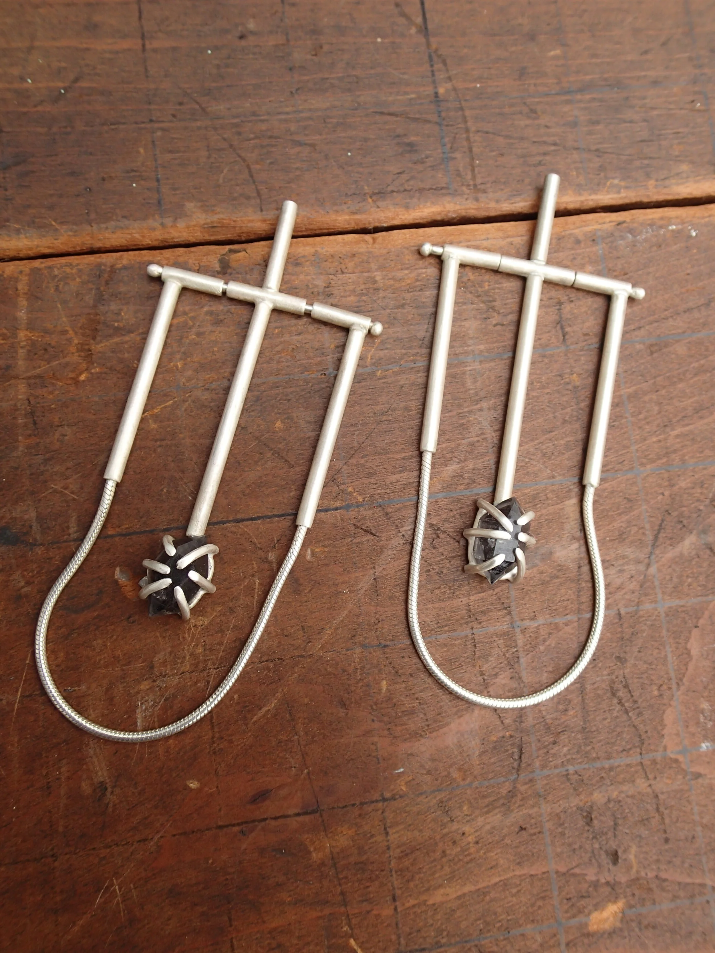 Dark Crystal Snake Chain 1.JPG