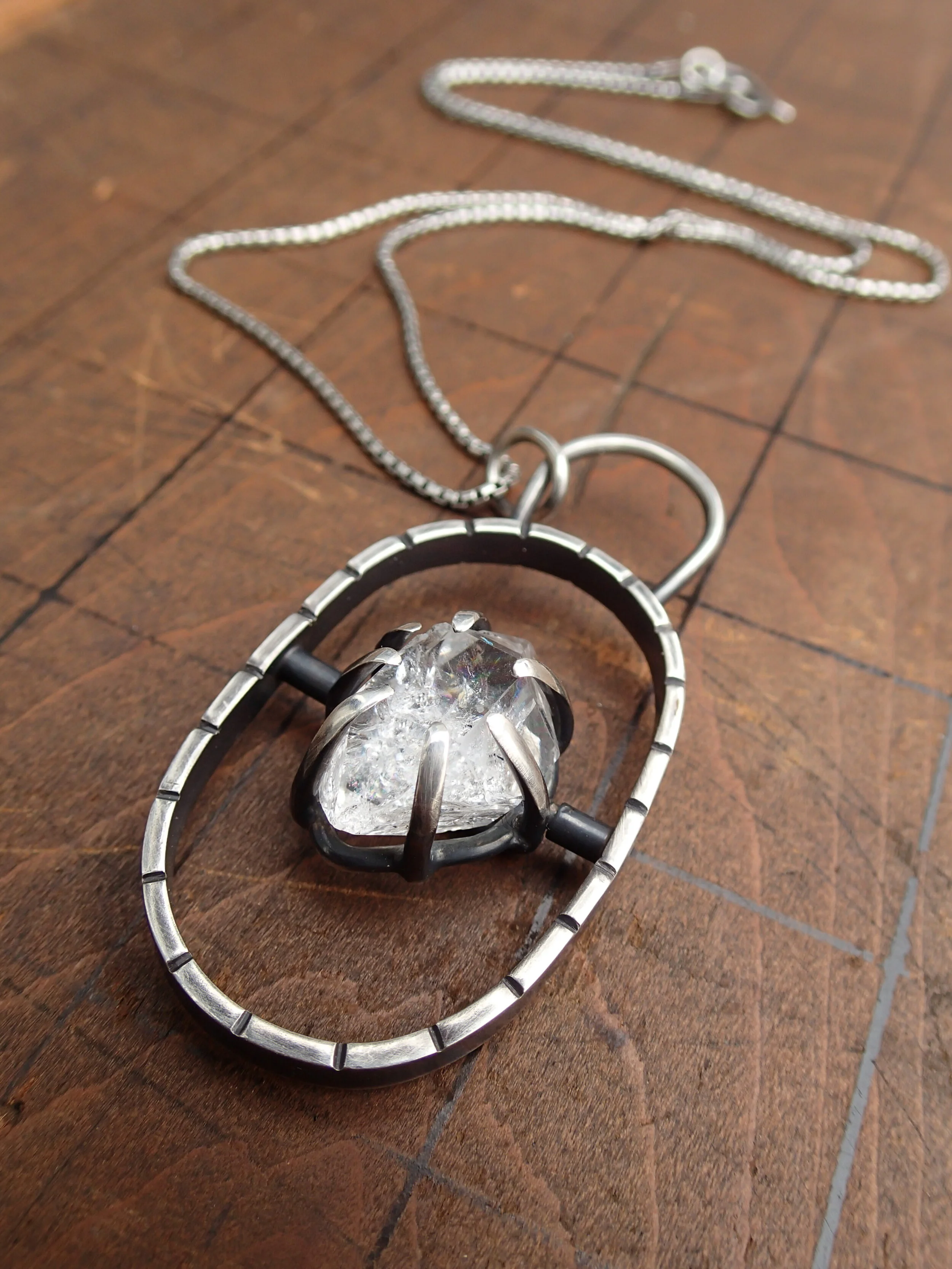 Dark Crystal Spinner Pendant 3.JPG