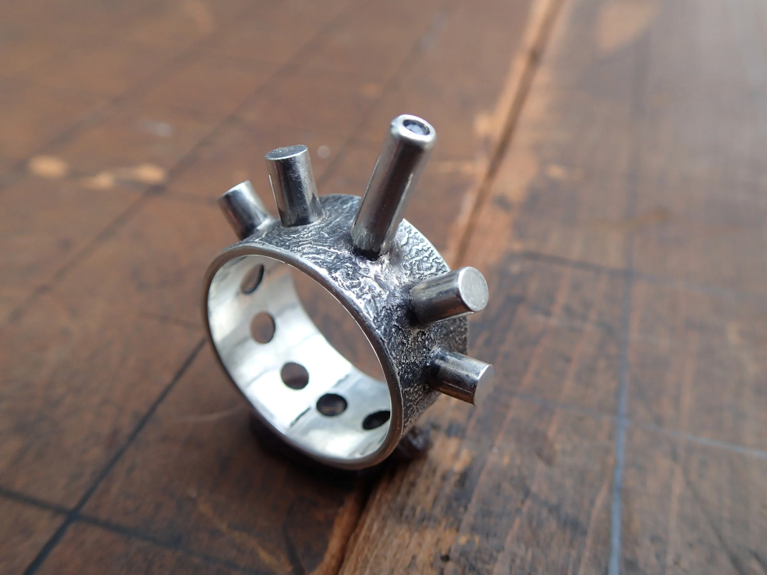 Hellraiser Ring Sapphire 3.JPG