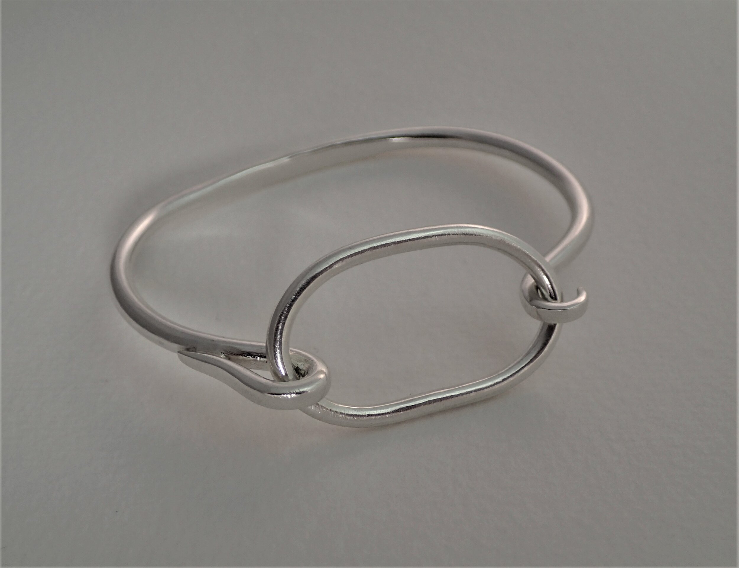 Oval Bracelet.jpg