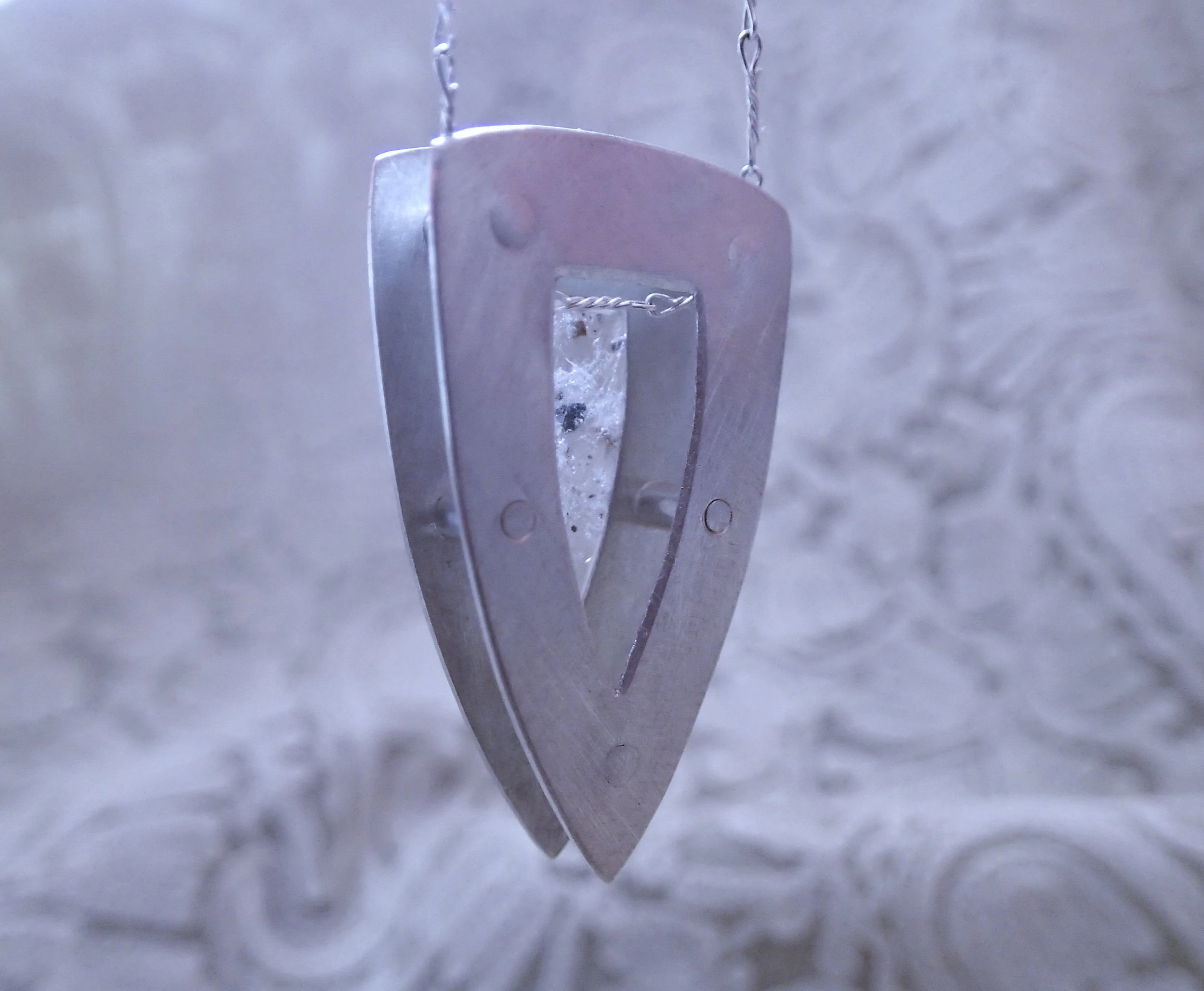 Shield pendant back light.JPG