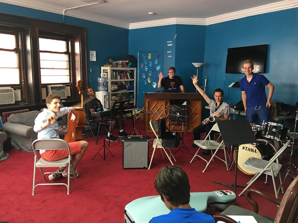 Matt working with students at the new york jazz academy