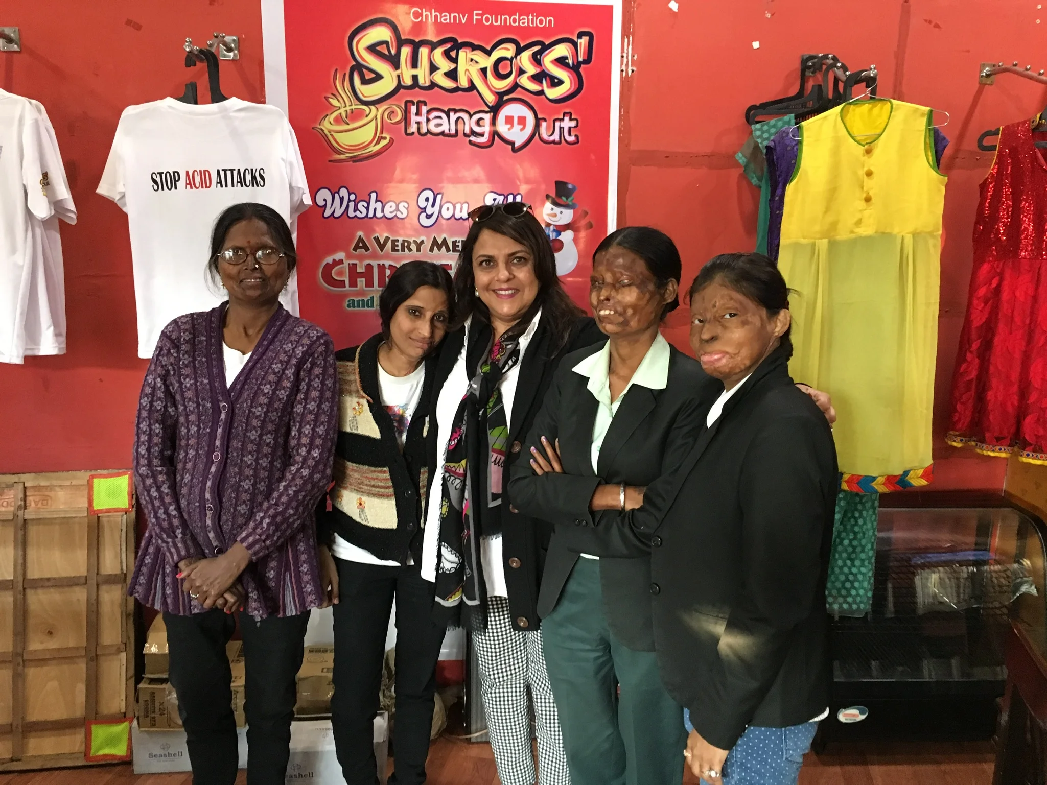  My mom and the women. My mom served as my translator as it was easier to communicate through Hindi. My conversational Hindi only allows me to say my name ask how you are doing.&nbsp; 