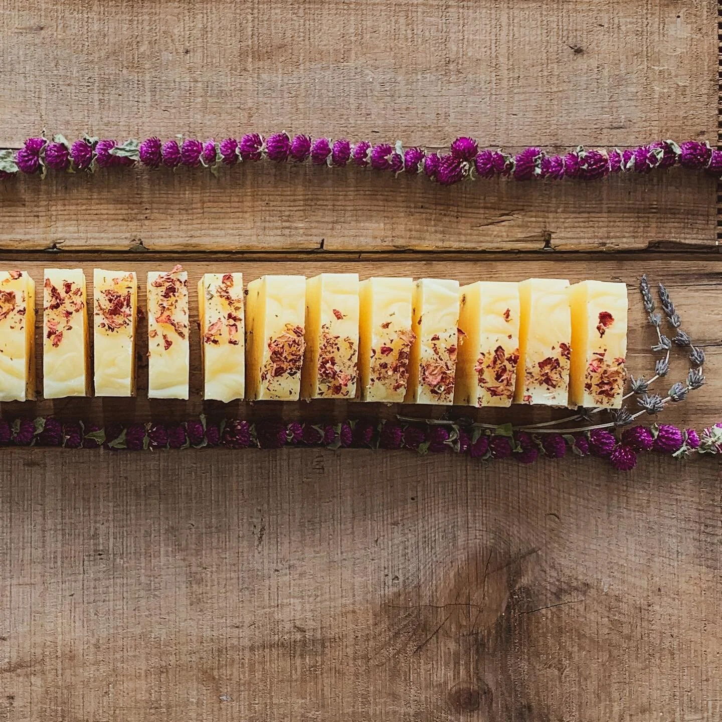 Smells like:
Eating an orange creamsicle in an herb garden. 
.
.
I prioritize keeping my normal lineup of Flower Lady blends in stock, but sometimes the ADD takes over I have to make something new I haven&rsquo;t made yet. 
.
.