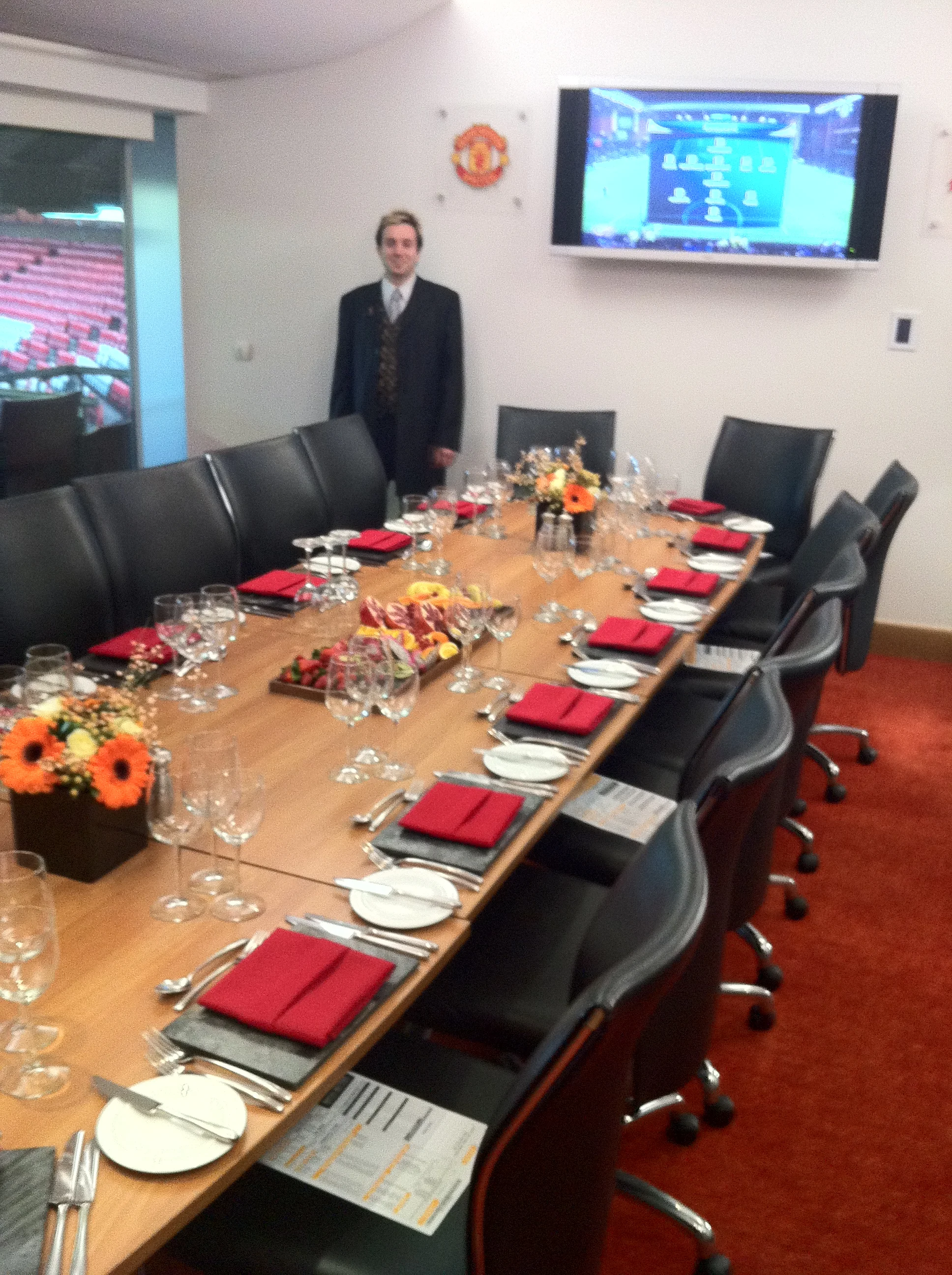 Man Utd. Corporate Magician in Manchester