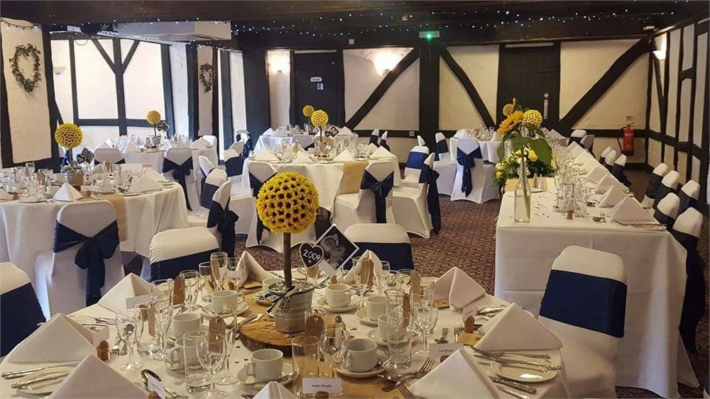 Cromwell Hotel , Stevenage Magician