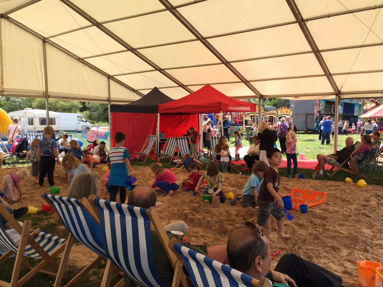 Traditional Punch & Judy Shows and Puppet Shows