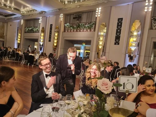 Audience reaction to close-up magic at Sheraton Grand London