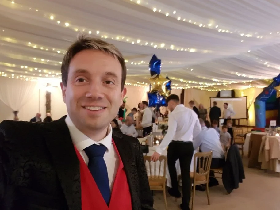 Matthew Garrett performing at Three Lakes near Ware Hertfordshire